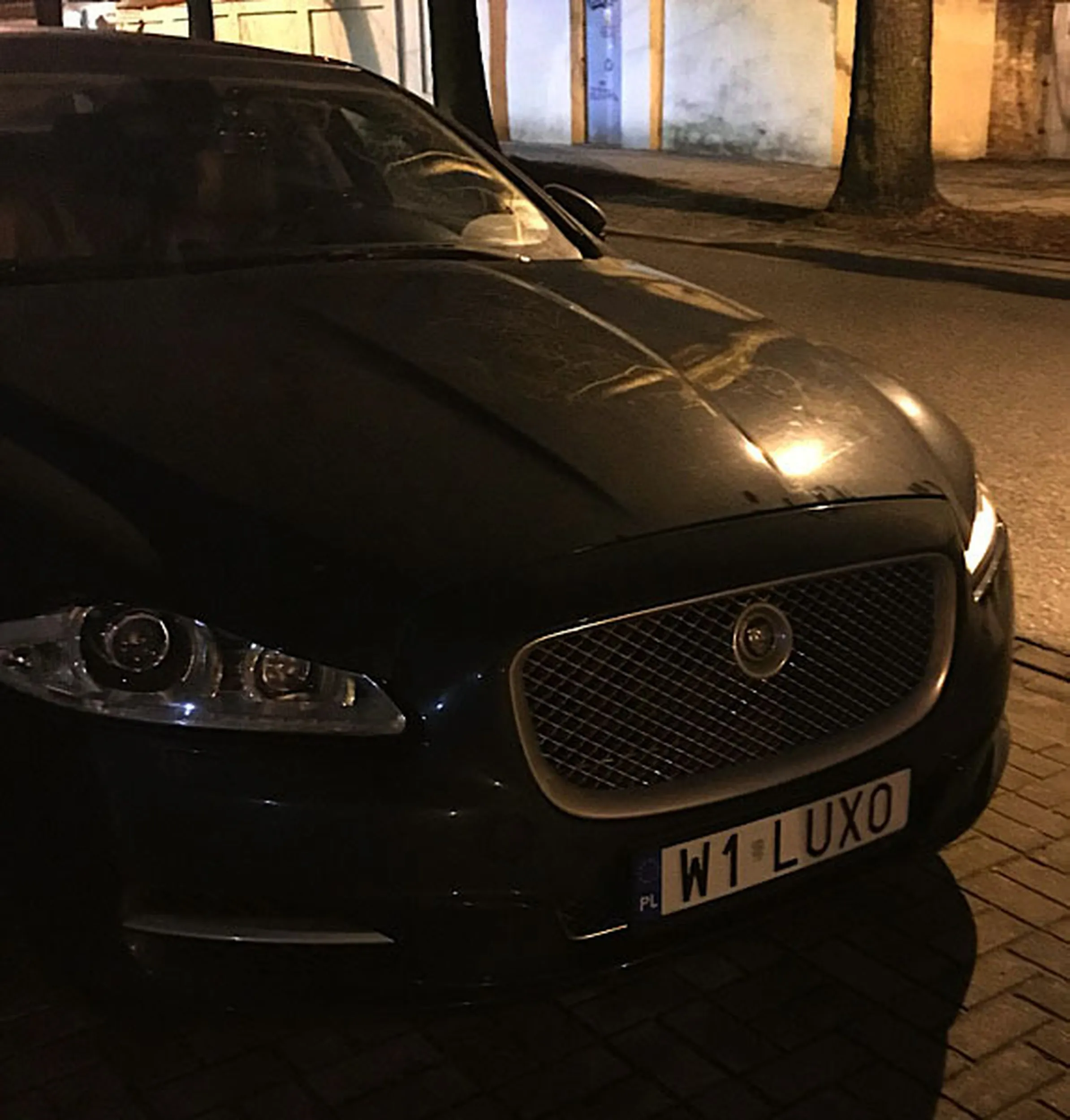 Fajny numer, blacha W1 LUXO