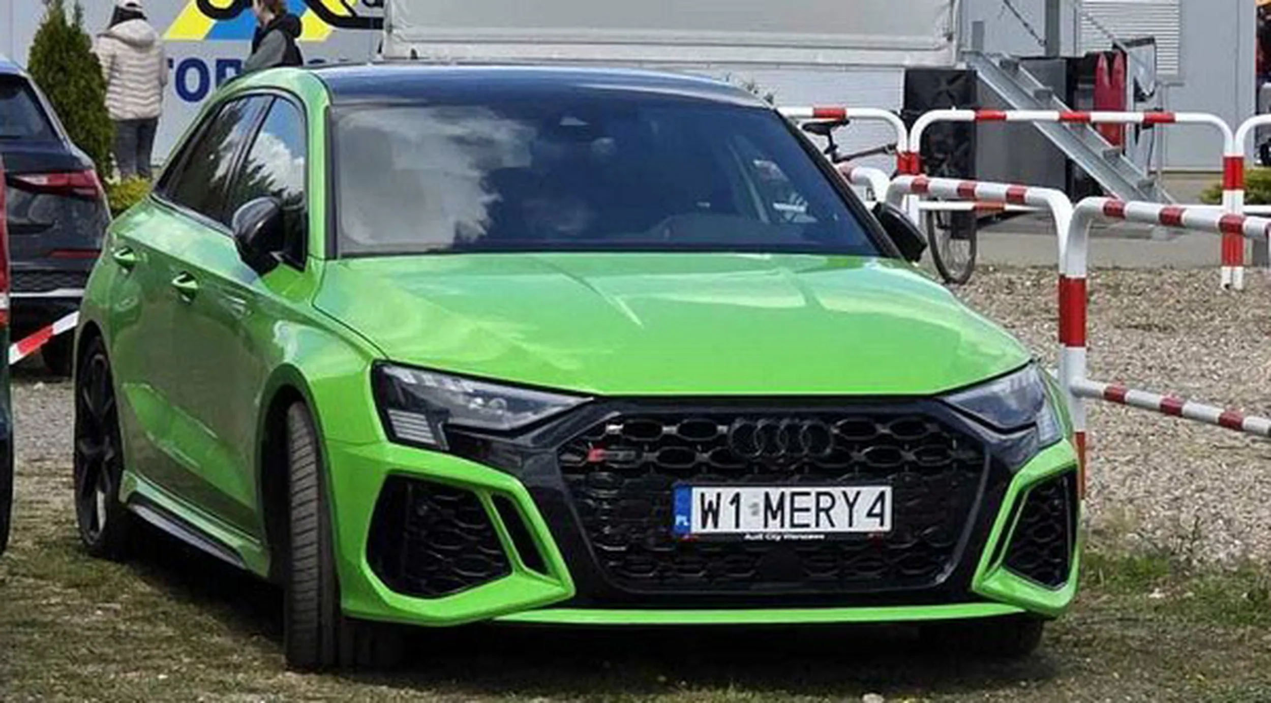 Fajny numer, blacha W1 MERY4