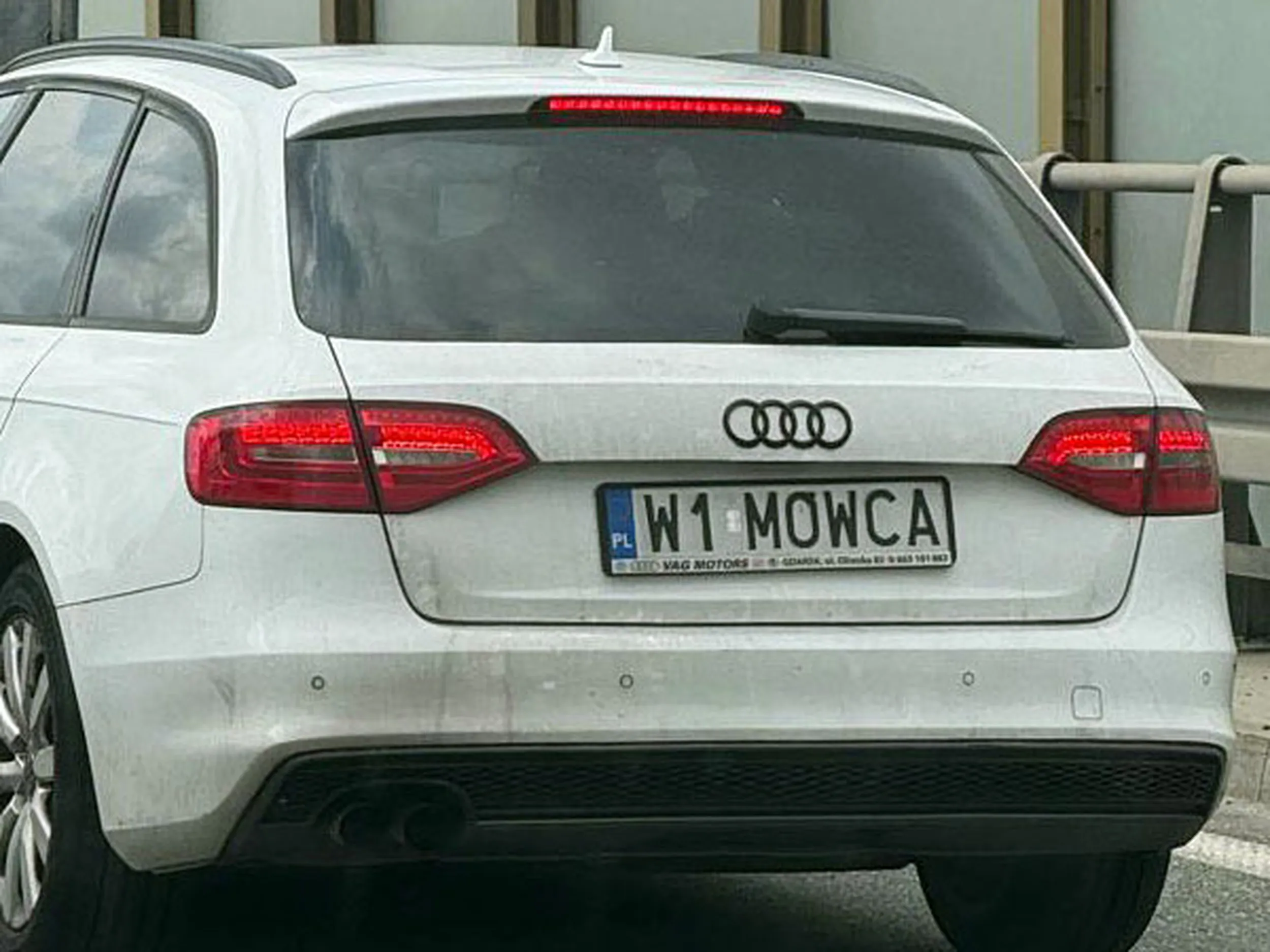 Fajny numer, blacha W1 MOWCA