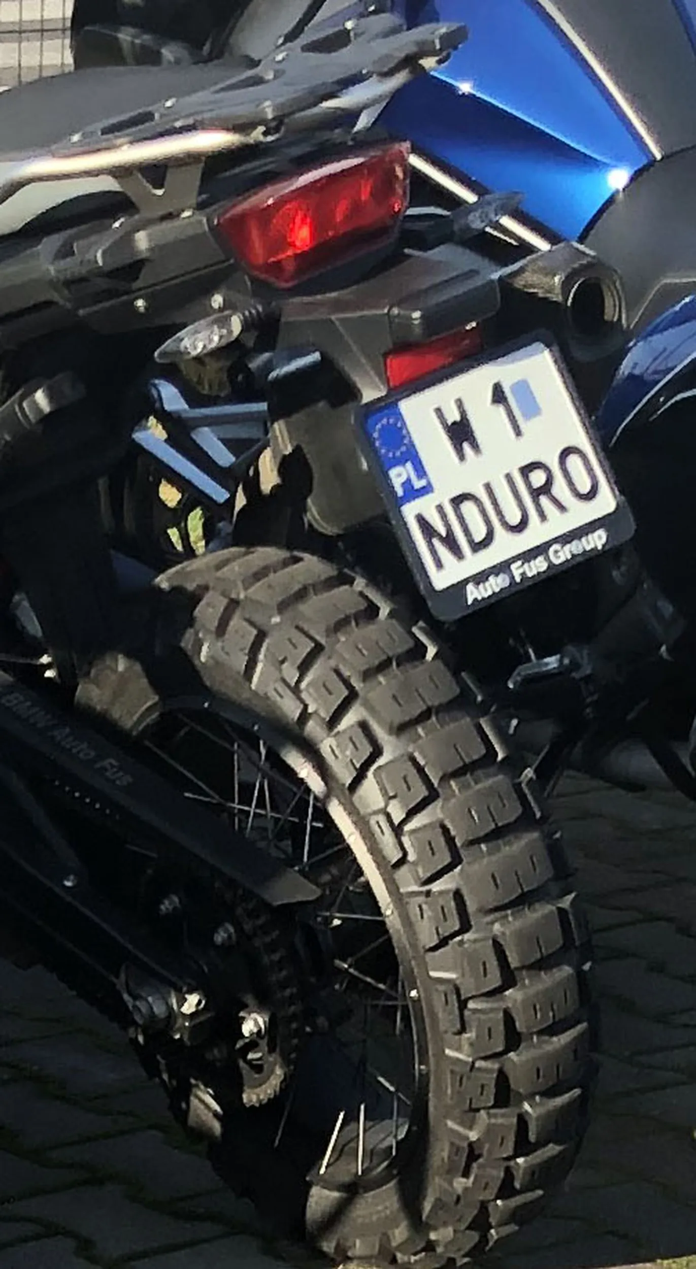 Fajny numer, blacha W1 NDURO