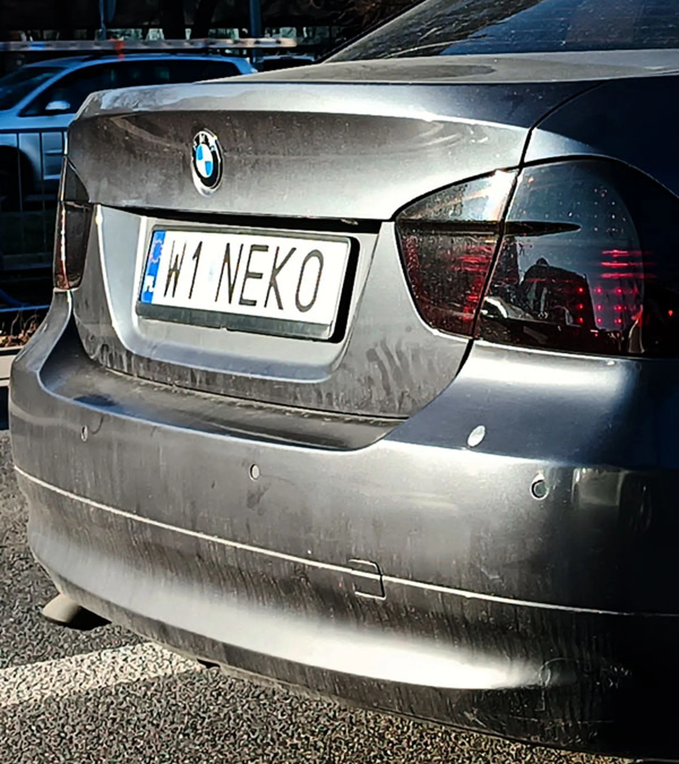 Fajny numer, blacha W1 NEKO