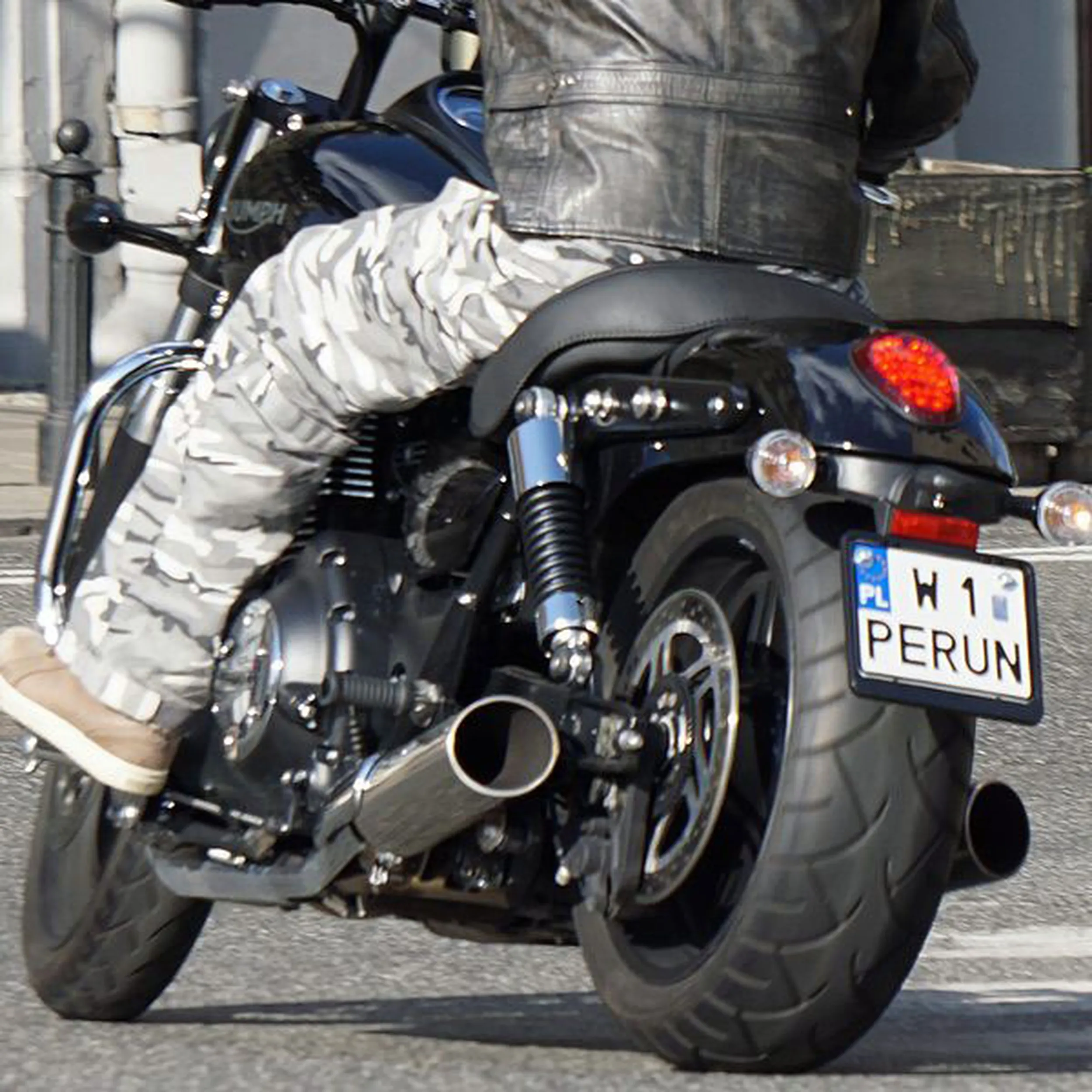 Fajny numer, blacha W1 PERUN