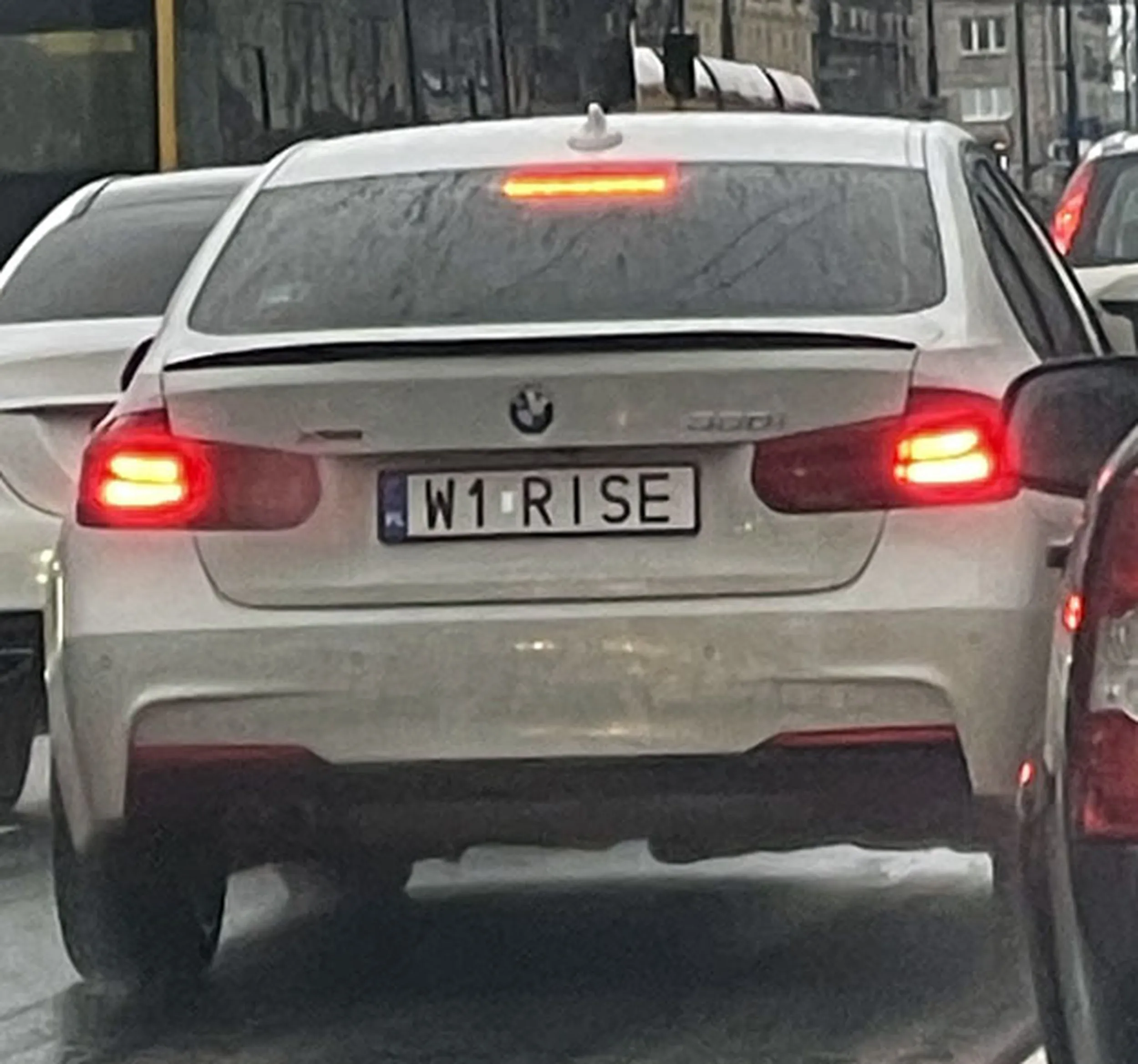 Fajny numer, blacha W1 RISE