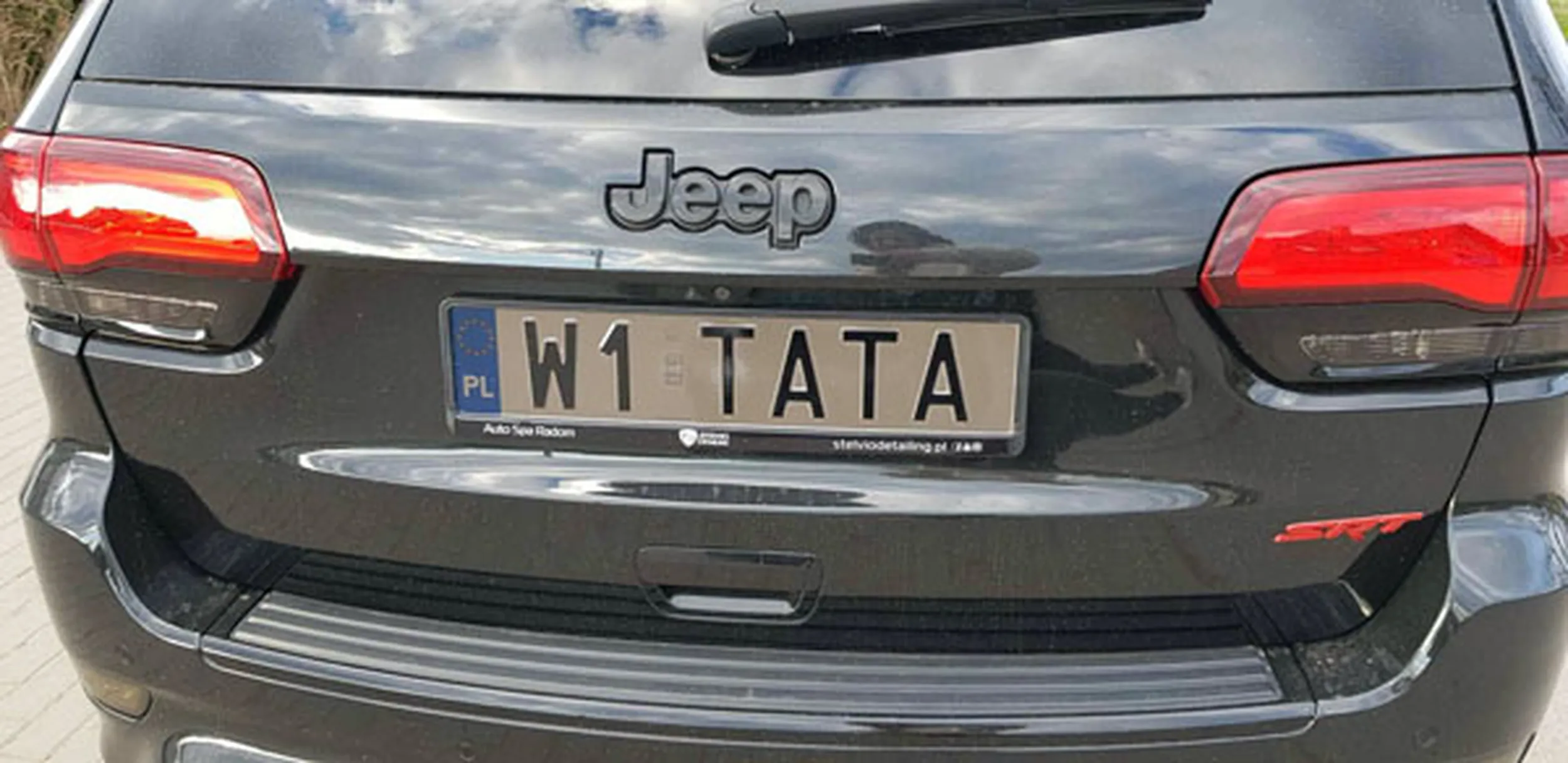 Fajny numer, blacha W1 TATA