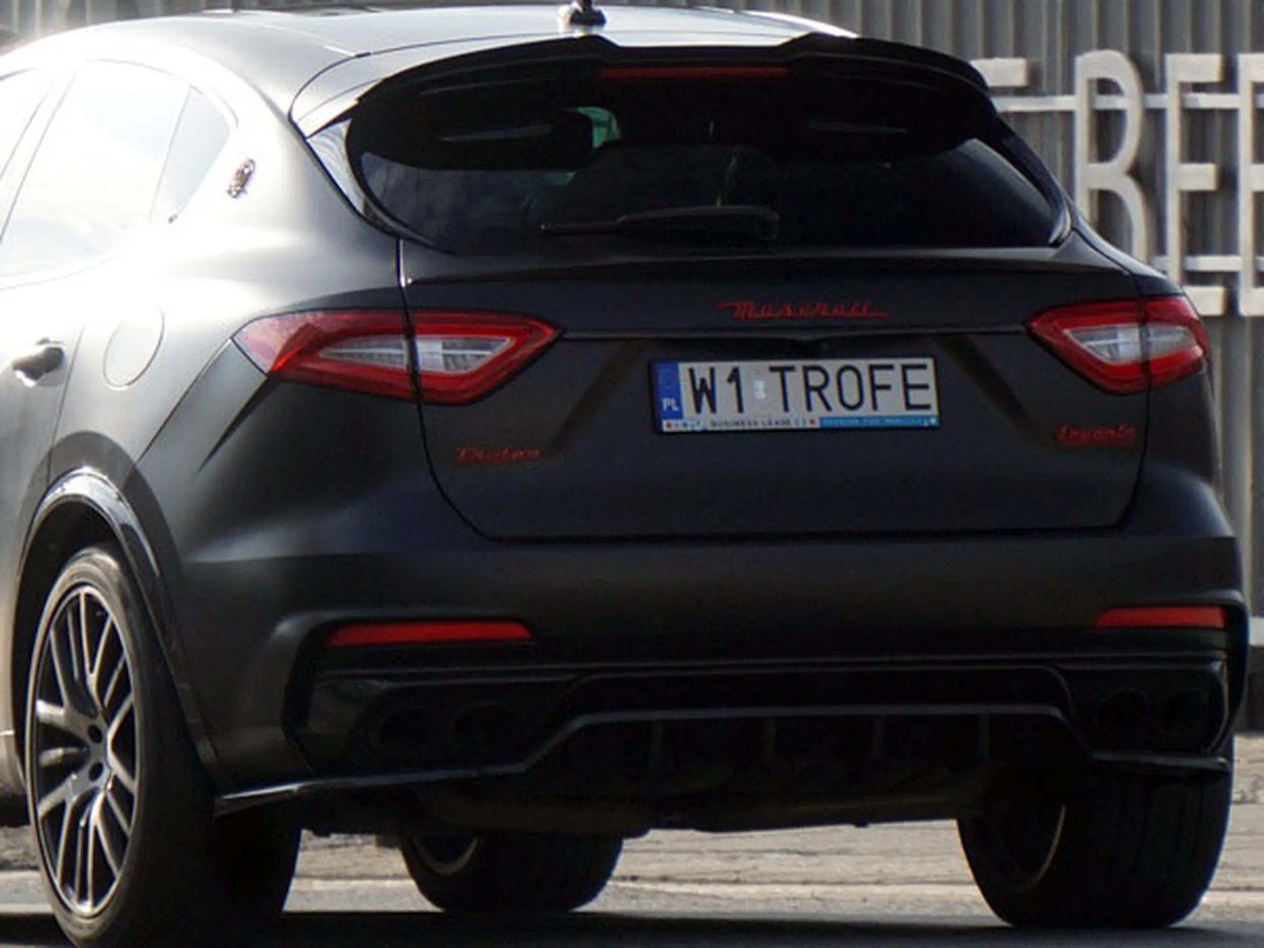 Fajny numer, blacha W1 TROFE