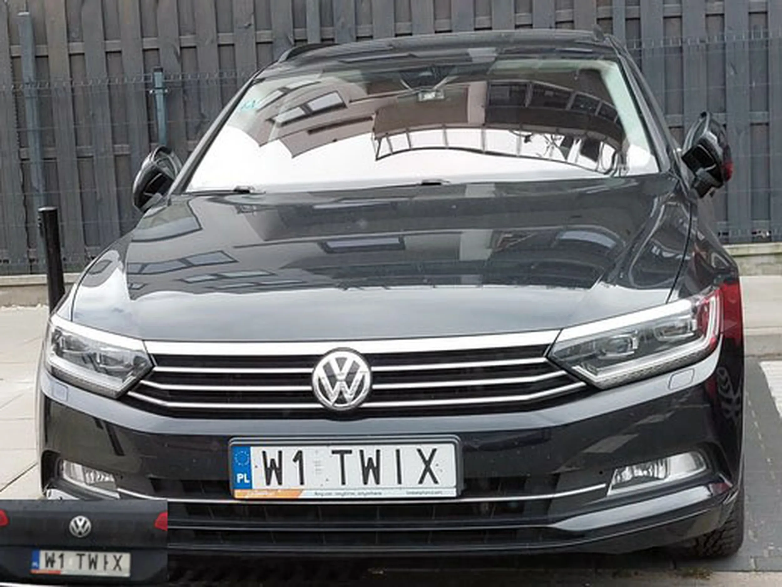 Fajny numer, blacha W1 TWIX