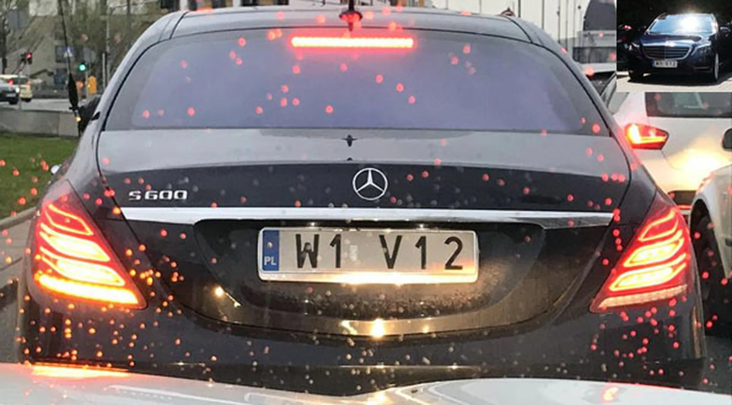 Fajny numer, blacha W1 V12