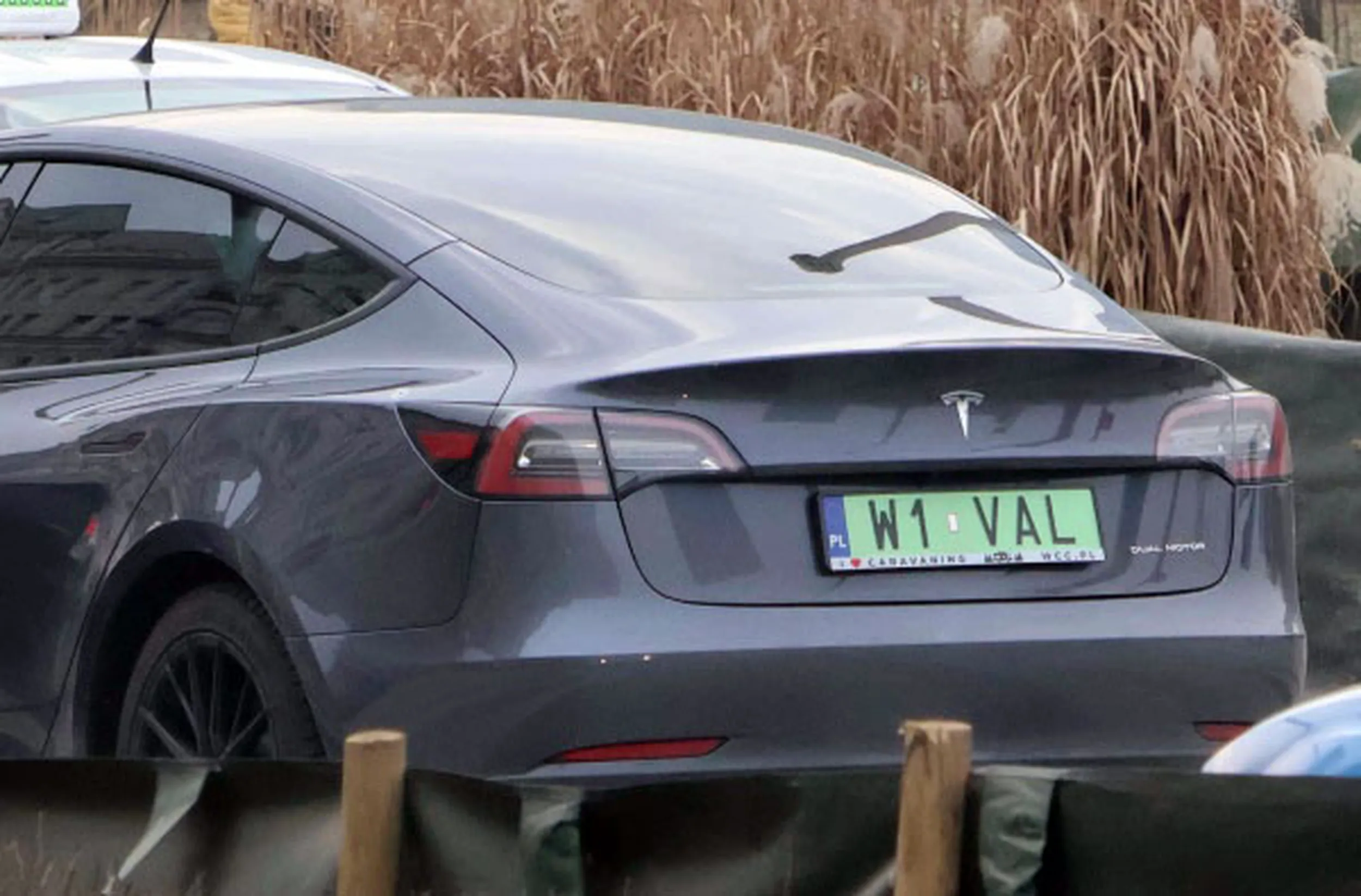 Fajny numer, blacha W1 VAL