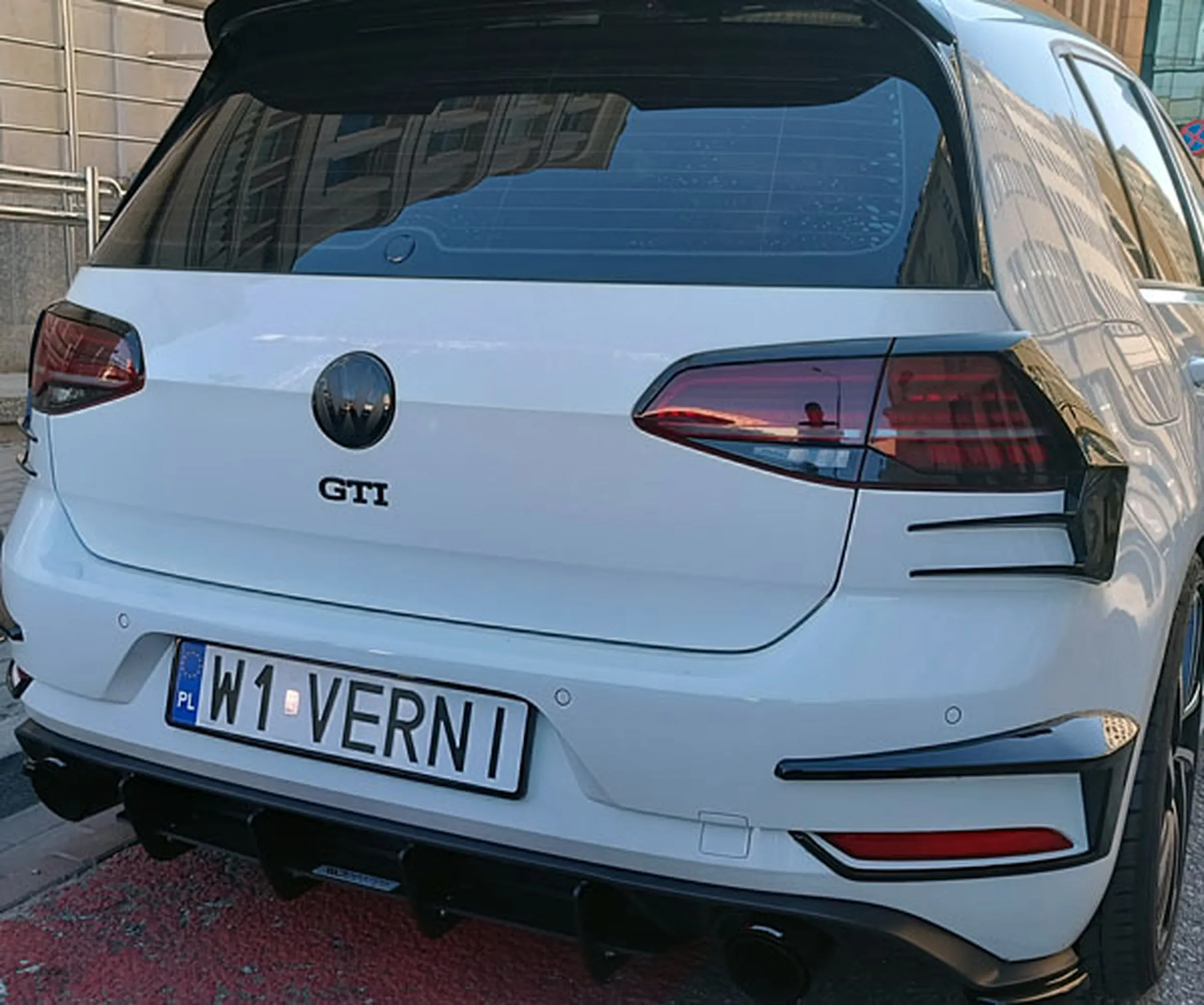 Fajny numer, blacha W1 VERNI