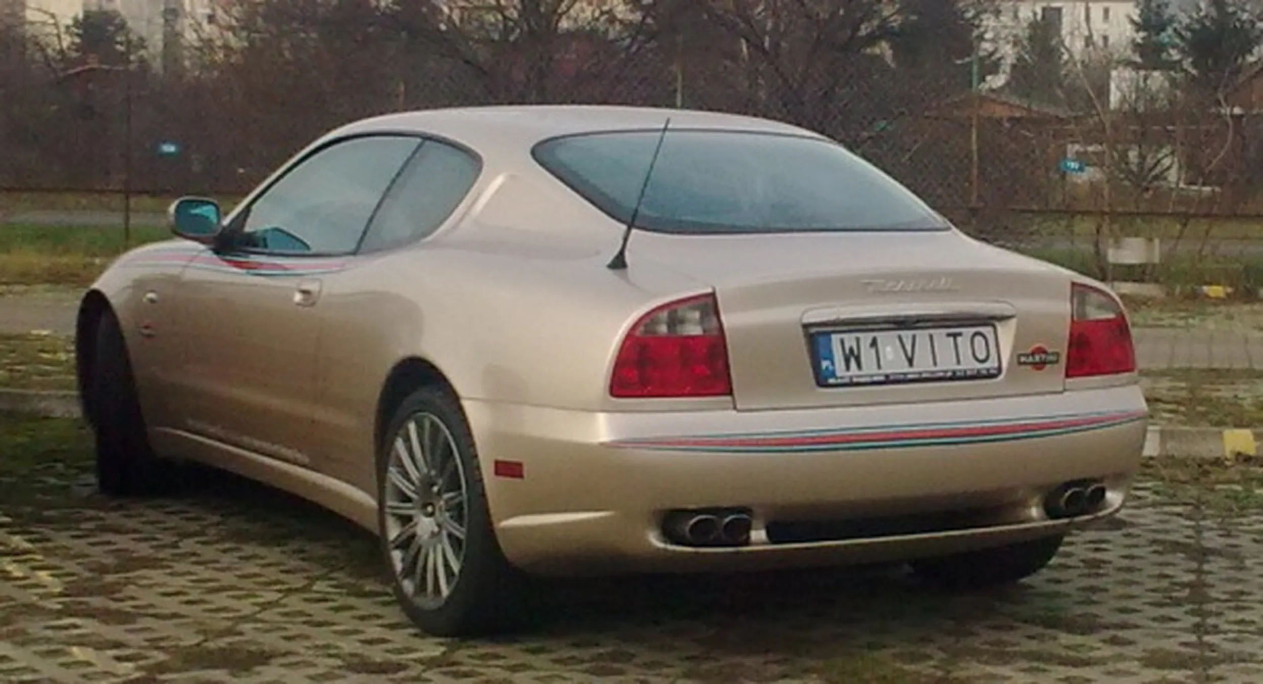 Fajny numer, blacha W1 VITO