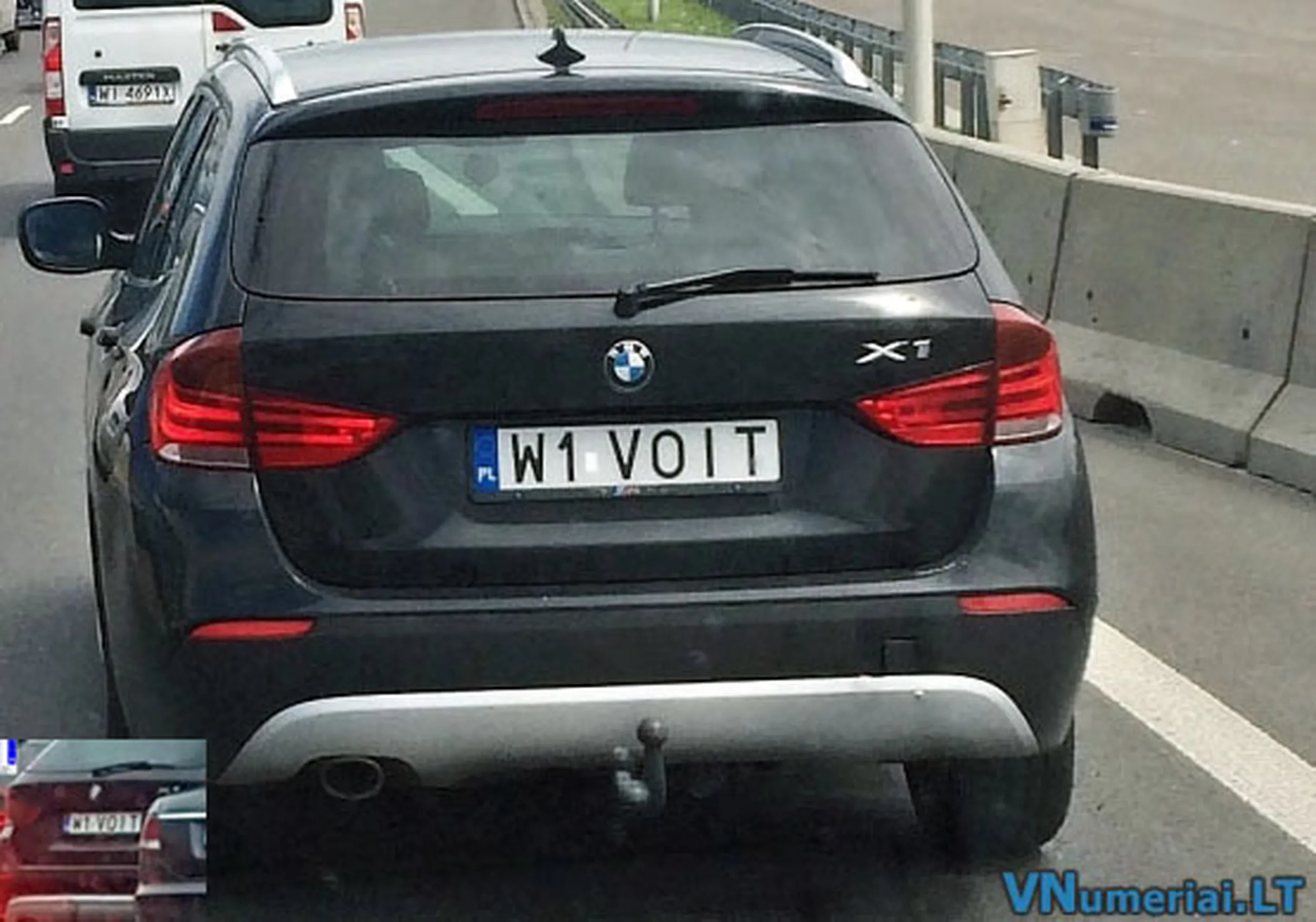 Fajny numer, blacha W1 VOIT