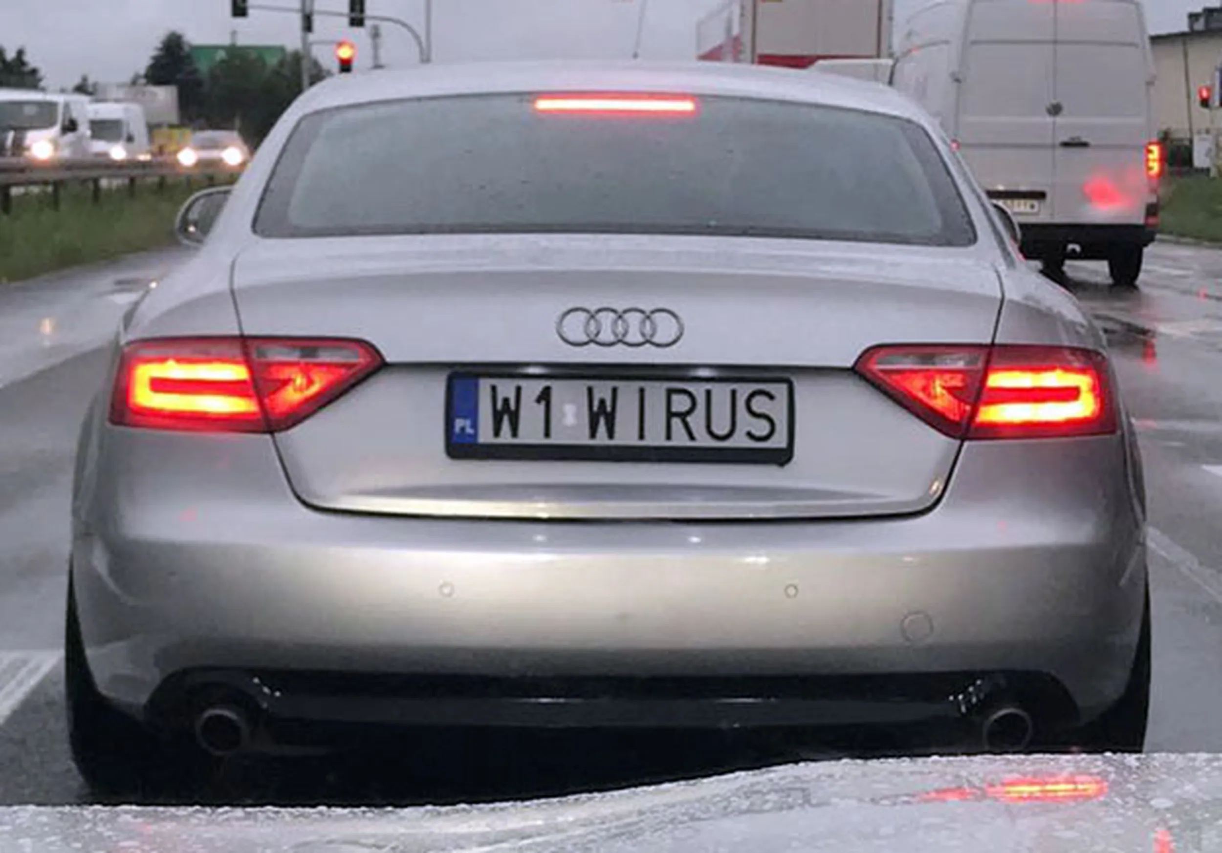 Fajny numer, blacha W1 WIRUS