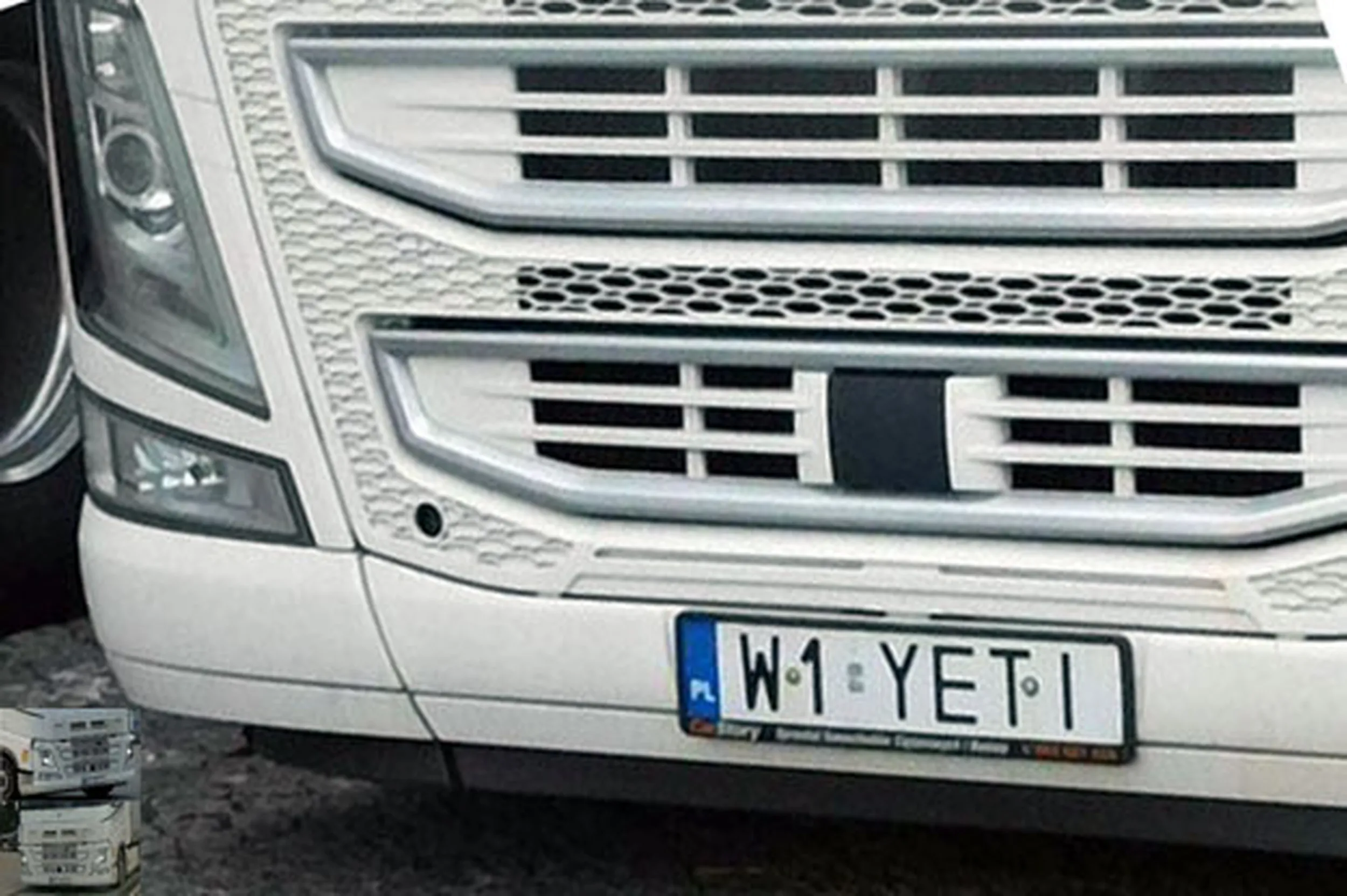 Fajny numer, blacha W1 YETI