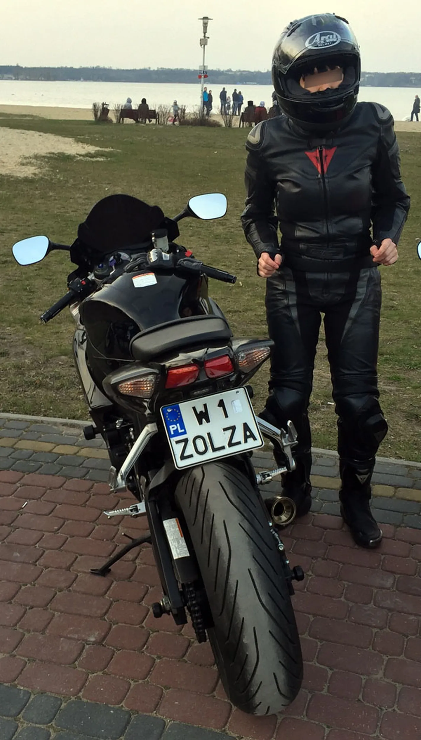 Fajny numer, blacha W1 ZOLZA