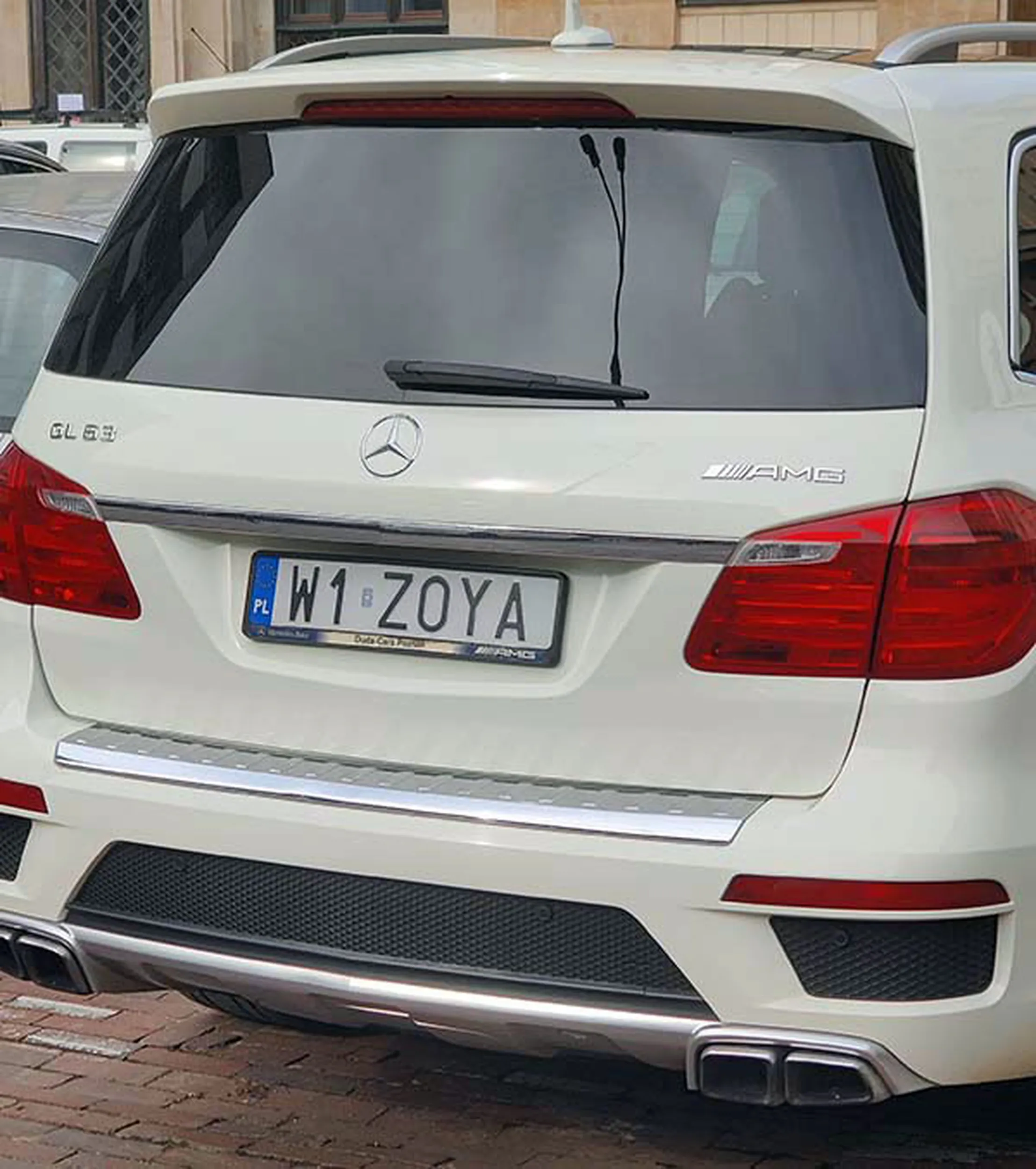 Fajny numer, blacha W1 ZOYA