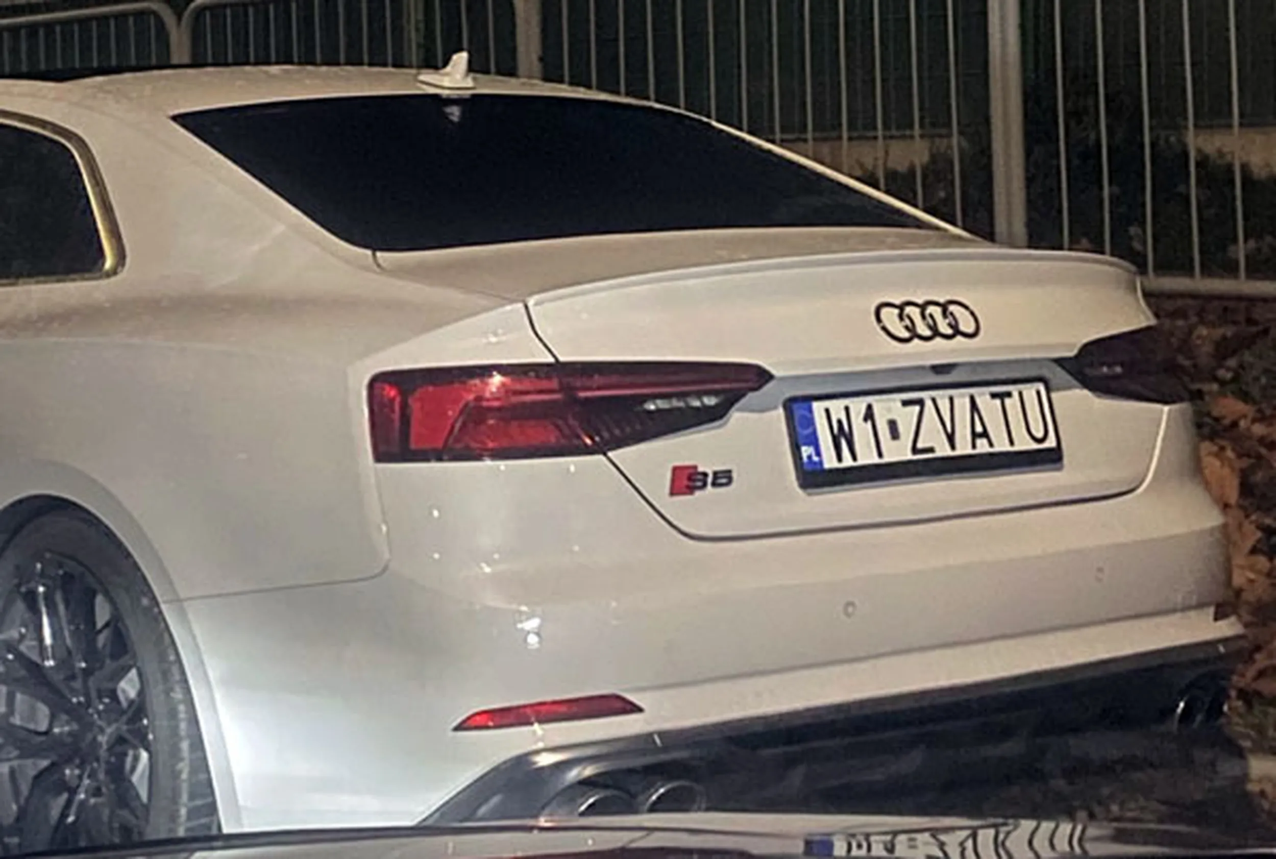 Fajny numer, blacha W1 ZVATU