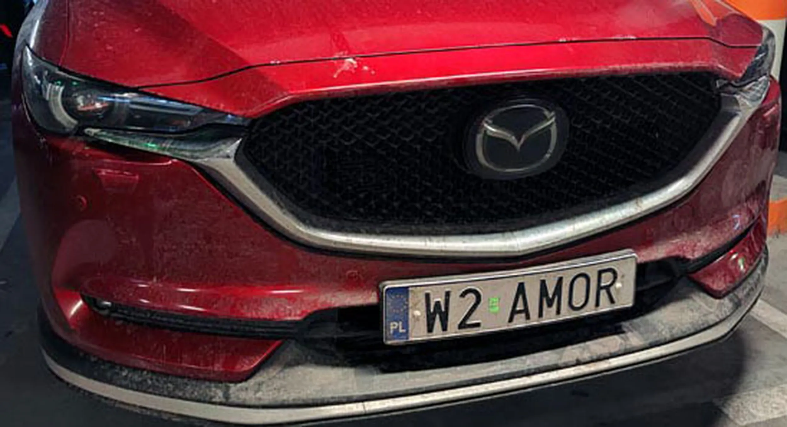 Fajny numer, blacha W2 AMOR