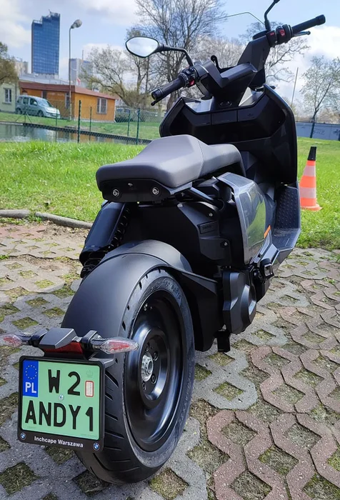 Fajny numer, blacha W2 ANDY1