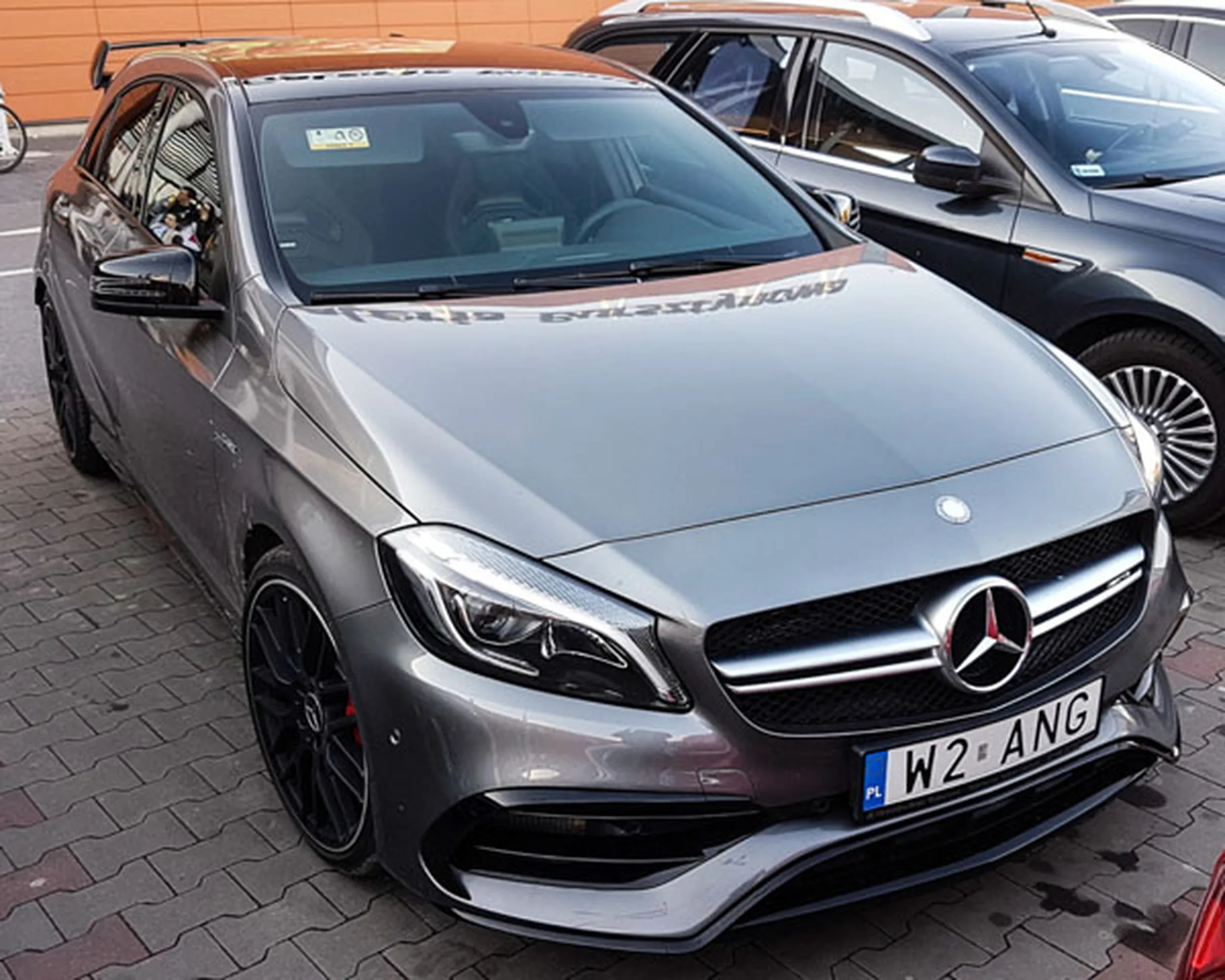 Fajny numer, blacha W2 ANG