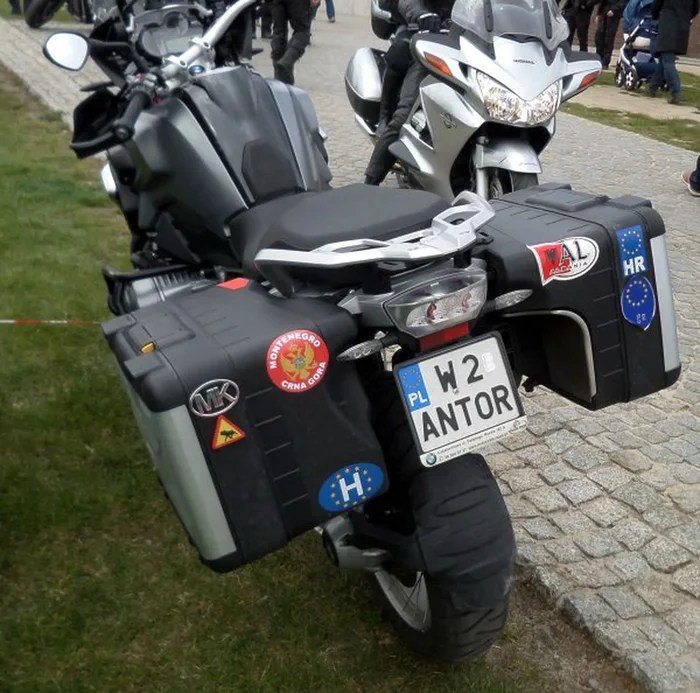 Fajny numer, blacha W2 ANTOR