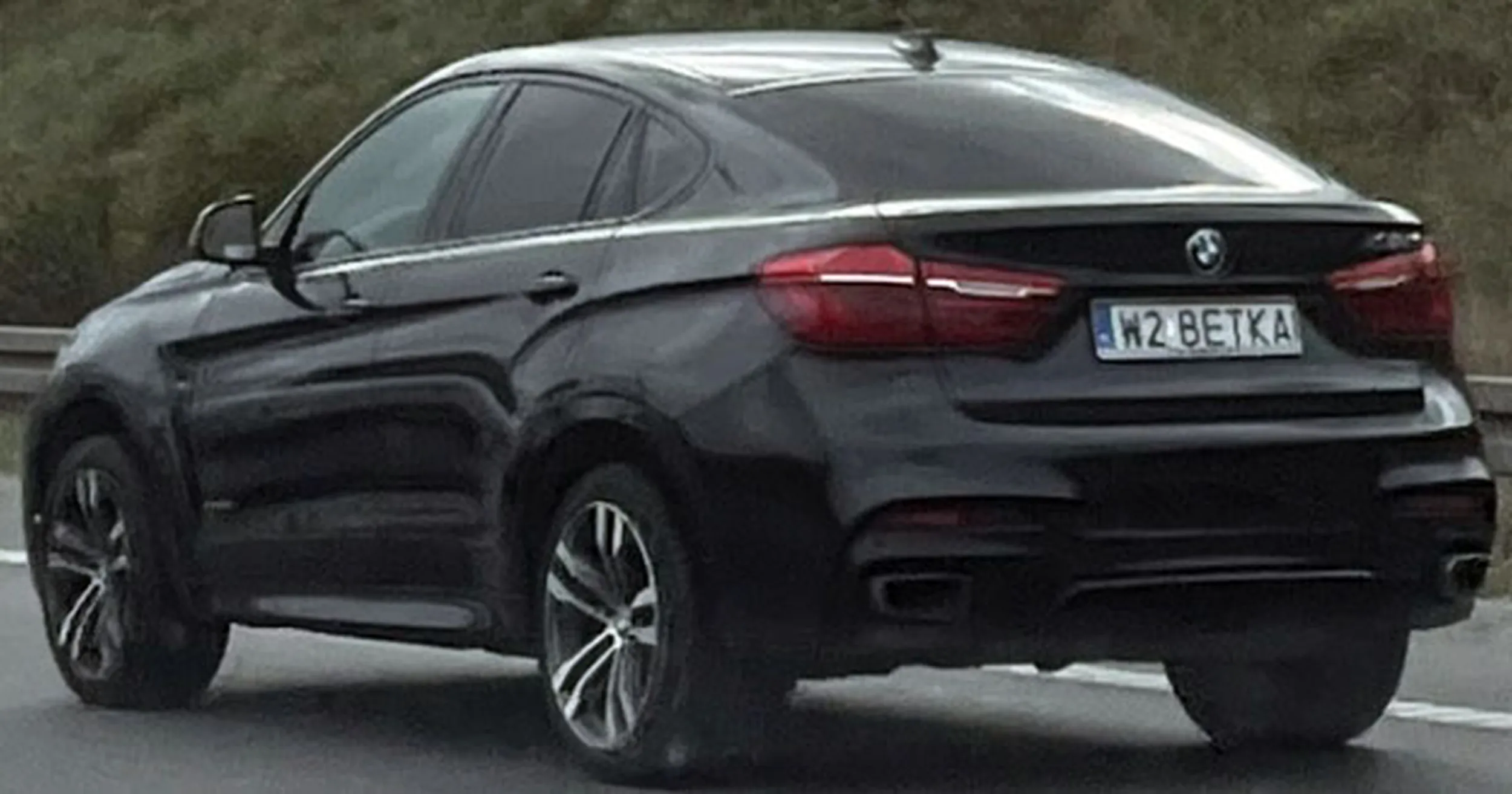 Fajny numer, blacha W2 BETKA