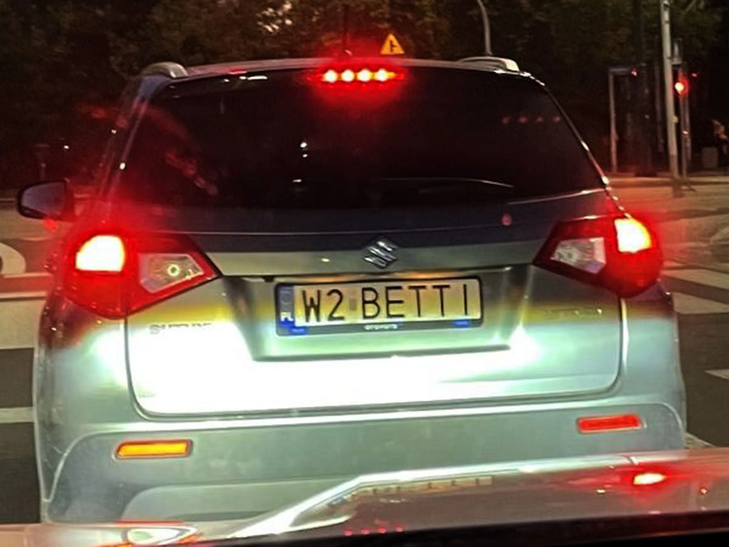 Fajny numer, blacha W2 BETTI