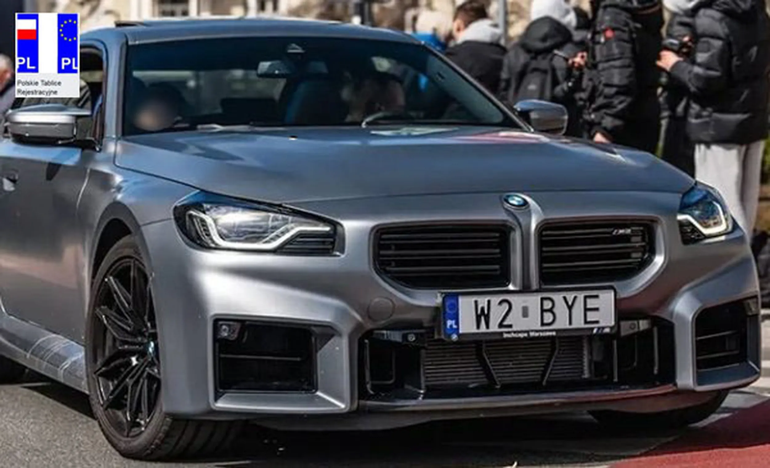 Fajny numer, blacha W2 BYE