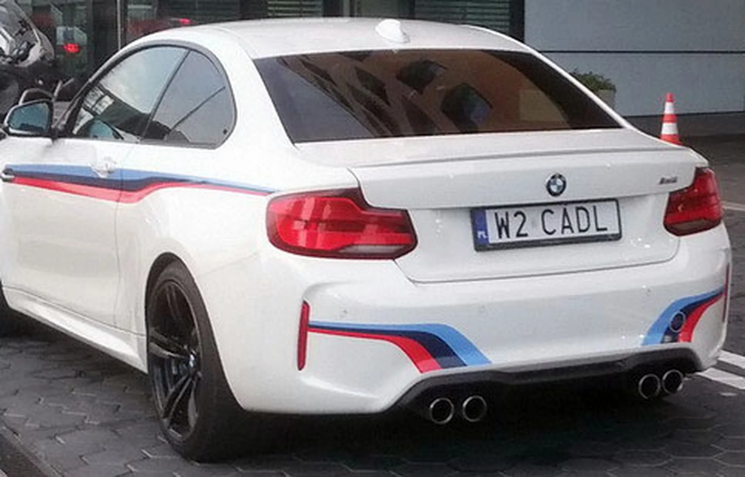 Fajny numer, blacha W2 CADL