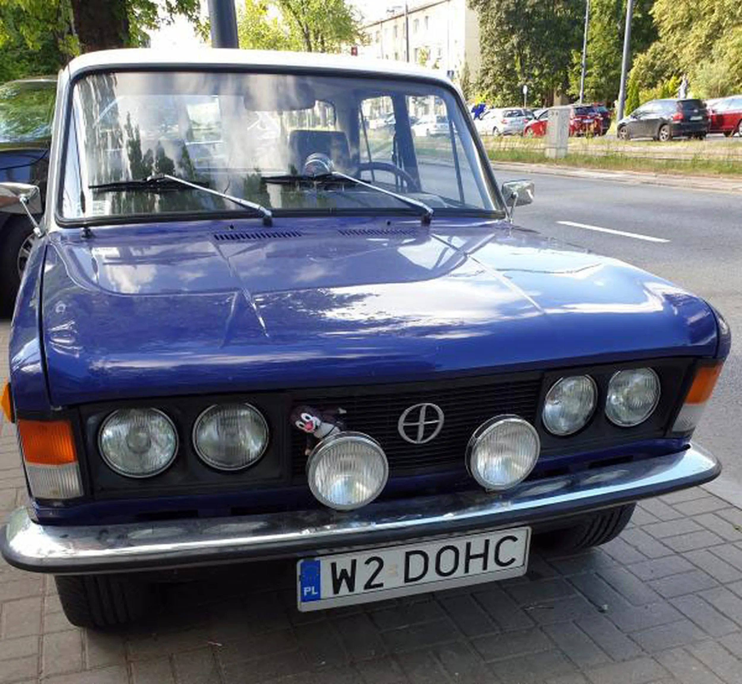 Fajny numer, blacha W2 DOHC