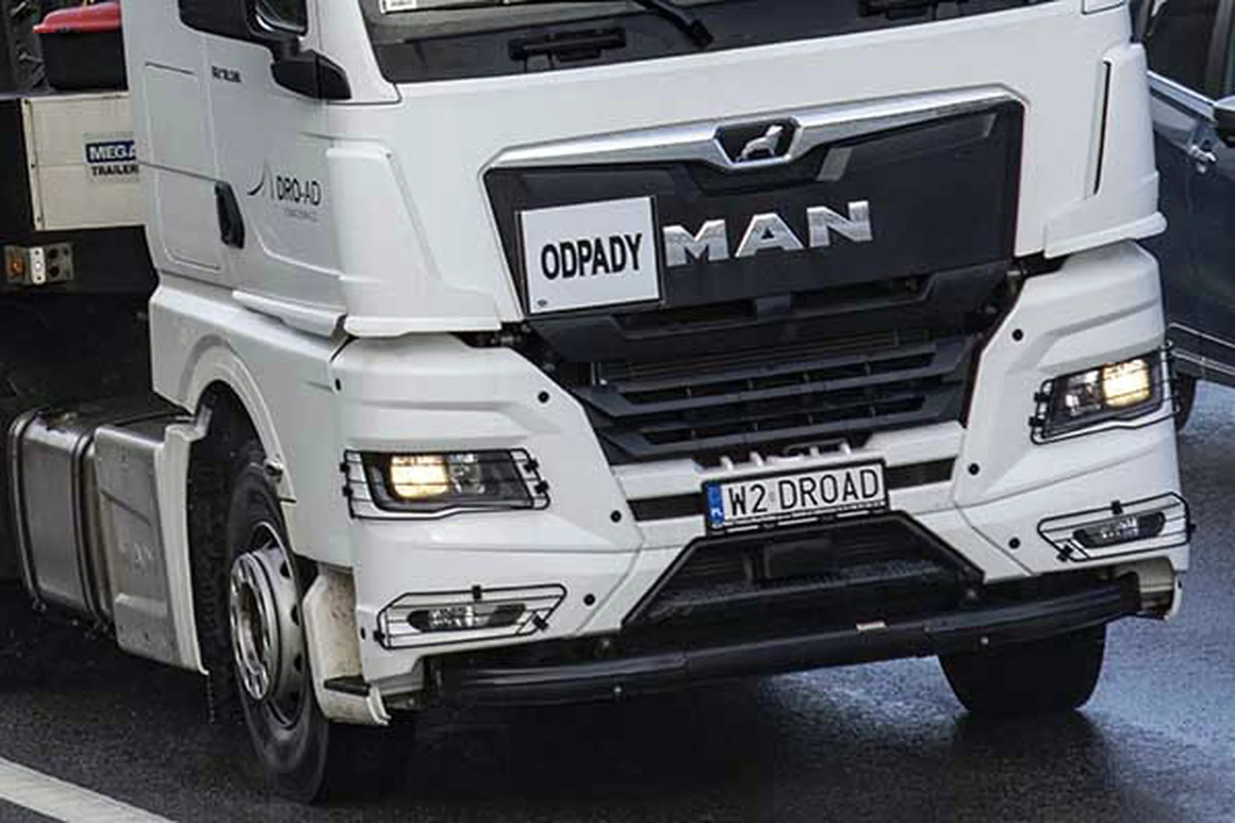 Fajny numer, blacha W2 DROAD