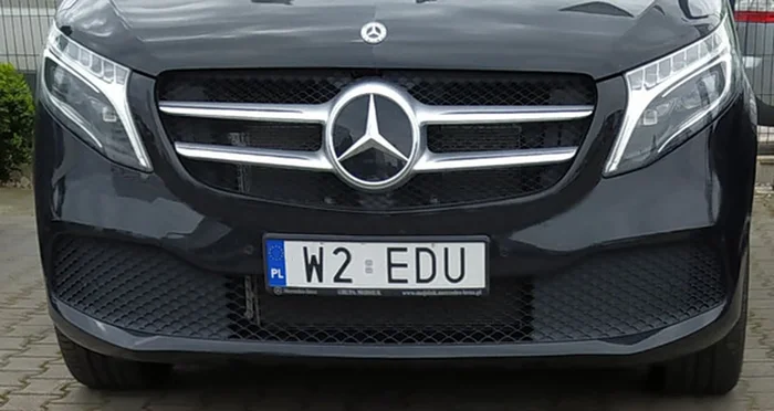 Fajny numer, blacha W2 EDU