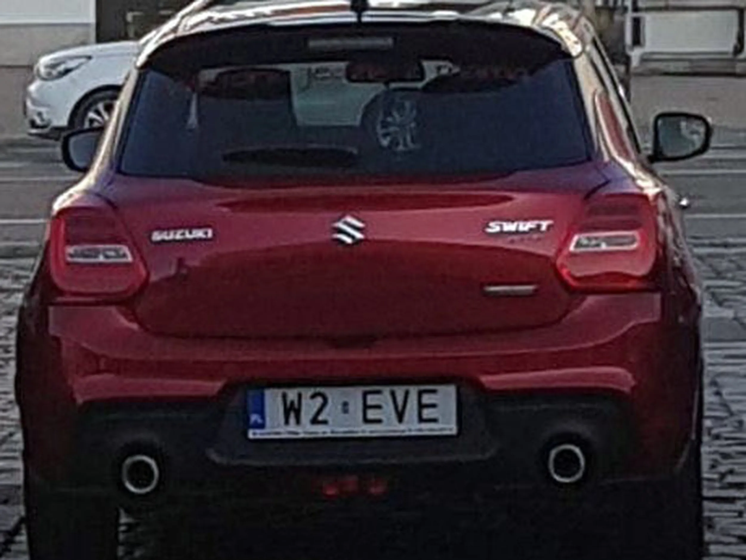 Fajny numer, blacha W2 EVE