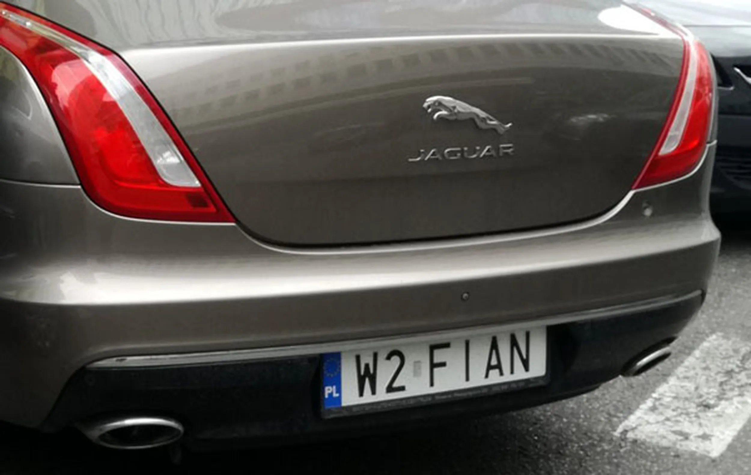 Fajny numer, blacha W2 FIAN