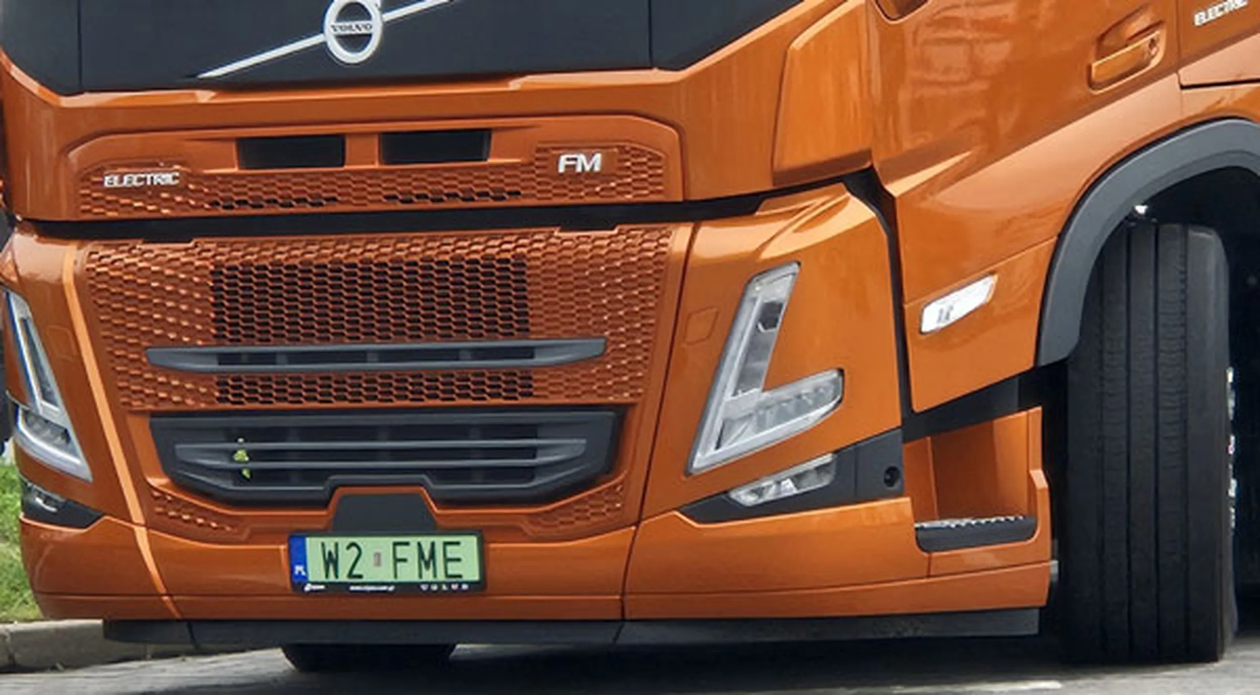 Fajny numer, blacha W2 FME