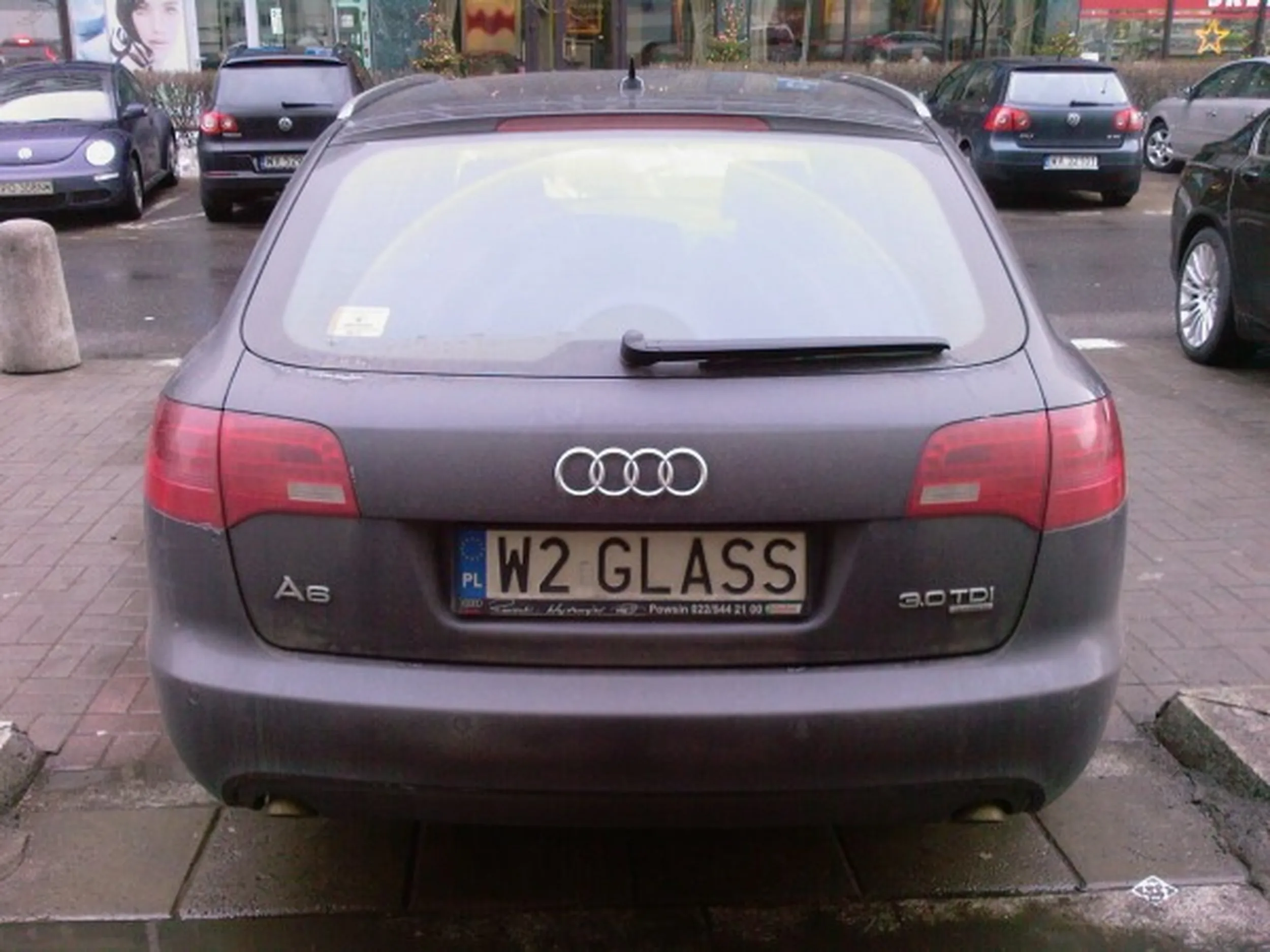 Fajny numer, blacha W2 GLASS