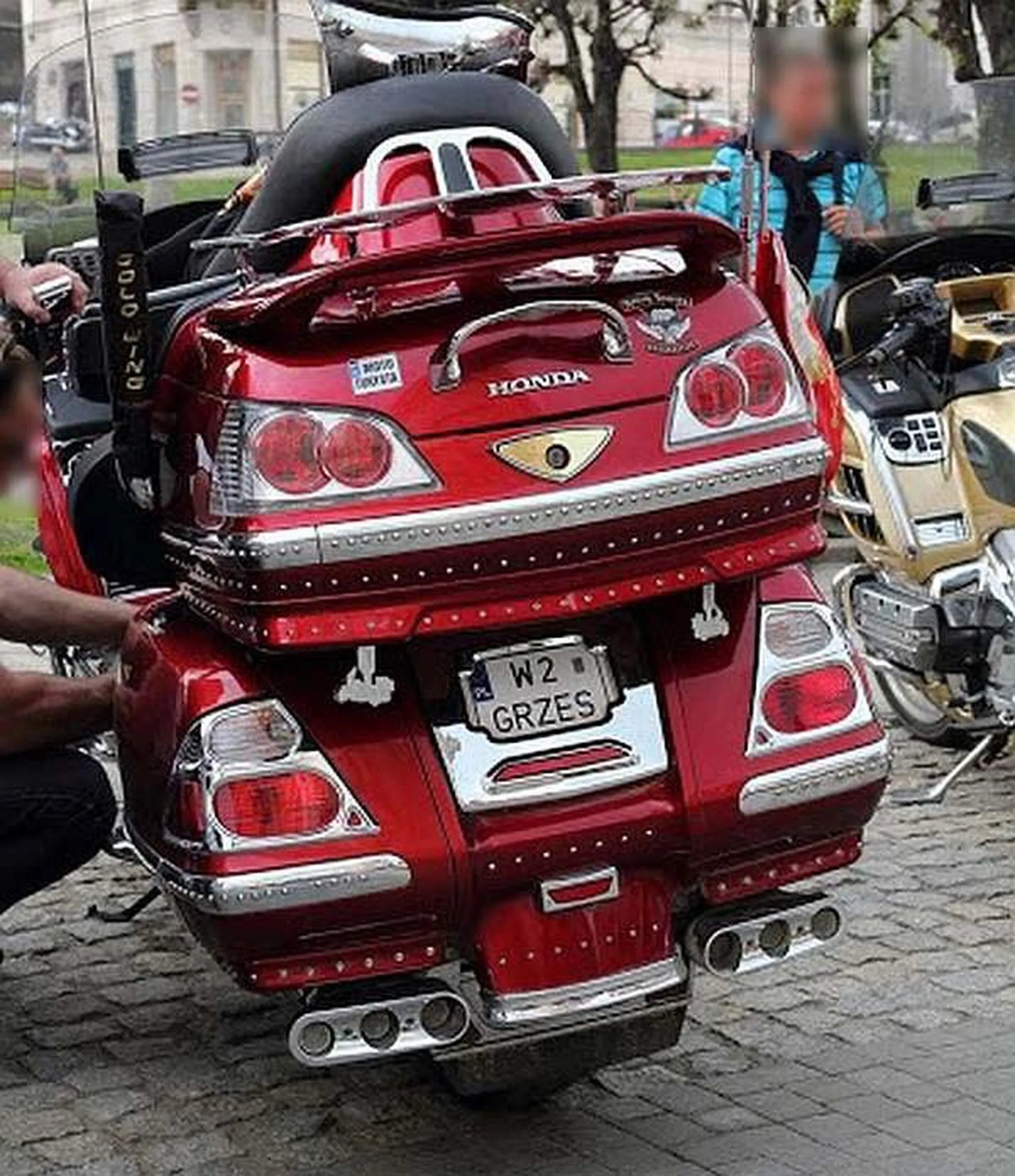 Fajny numer, blacha W2 GRZES