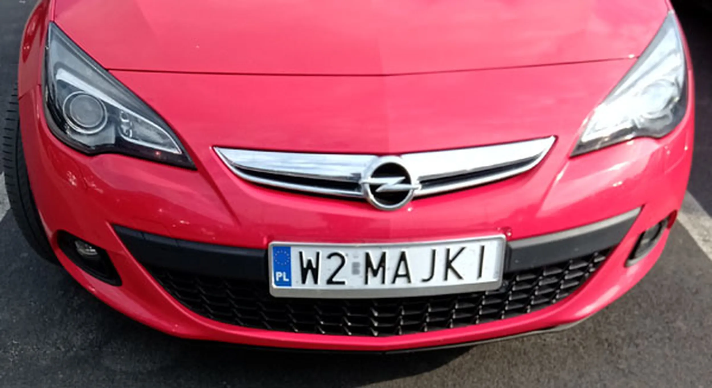 Fajny numer, blacha W2 MAJKI