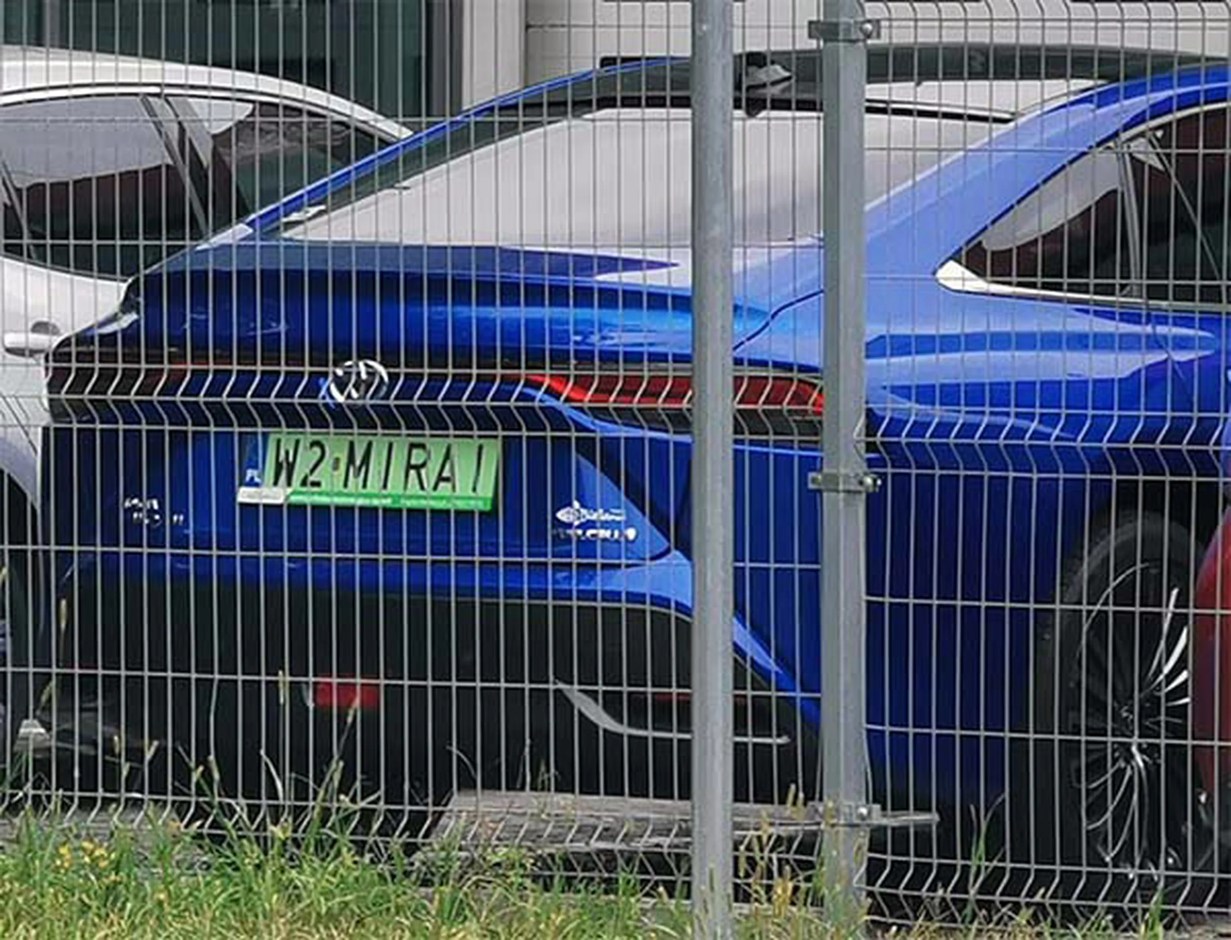 Fajny numer, blacha W2 MIRAI