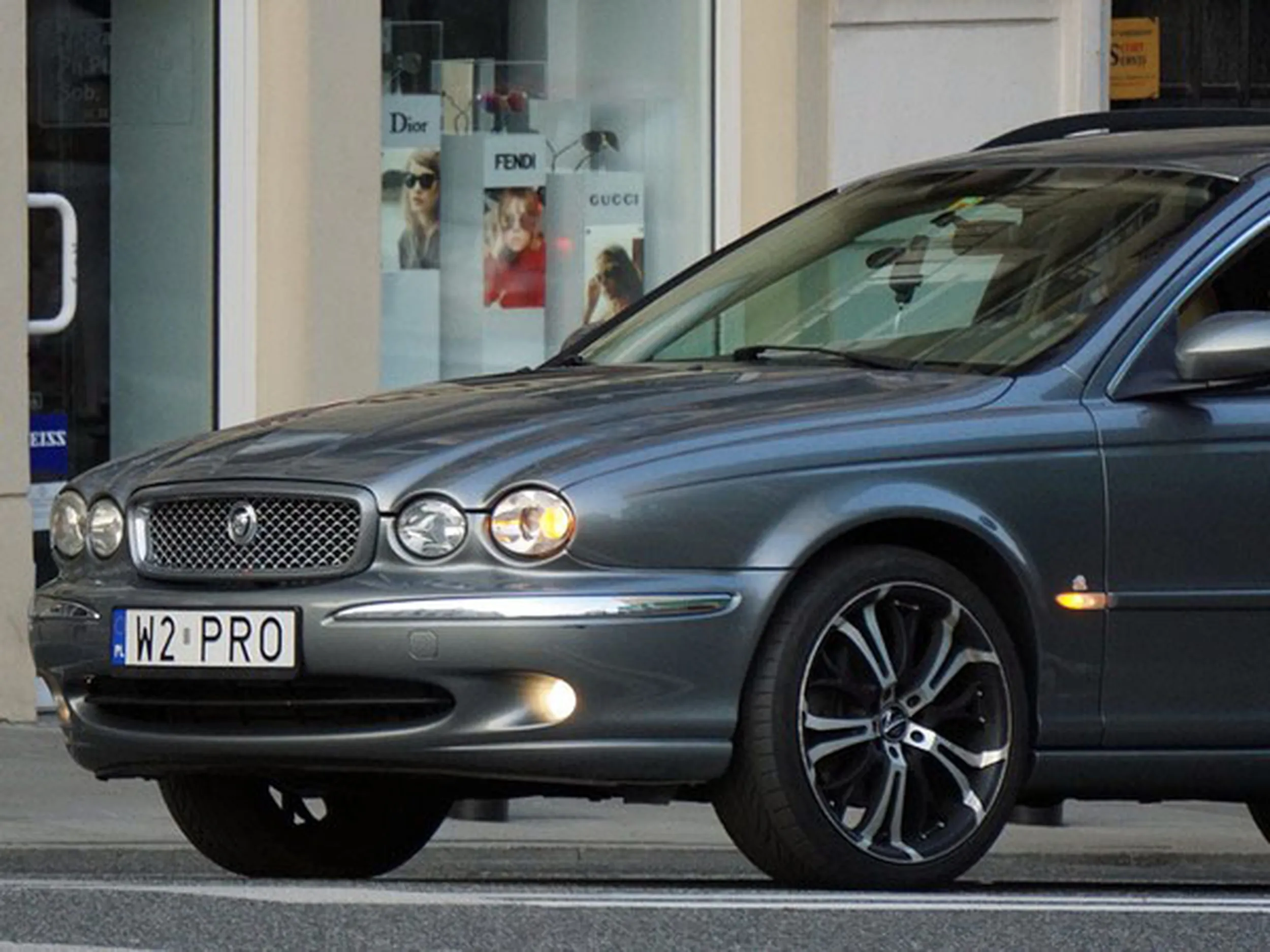 Fajny numer, blacha W2 PRO