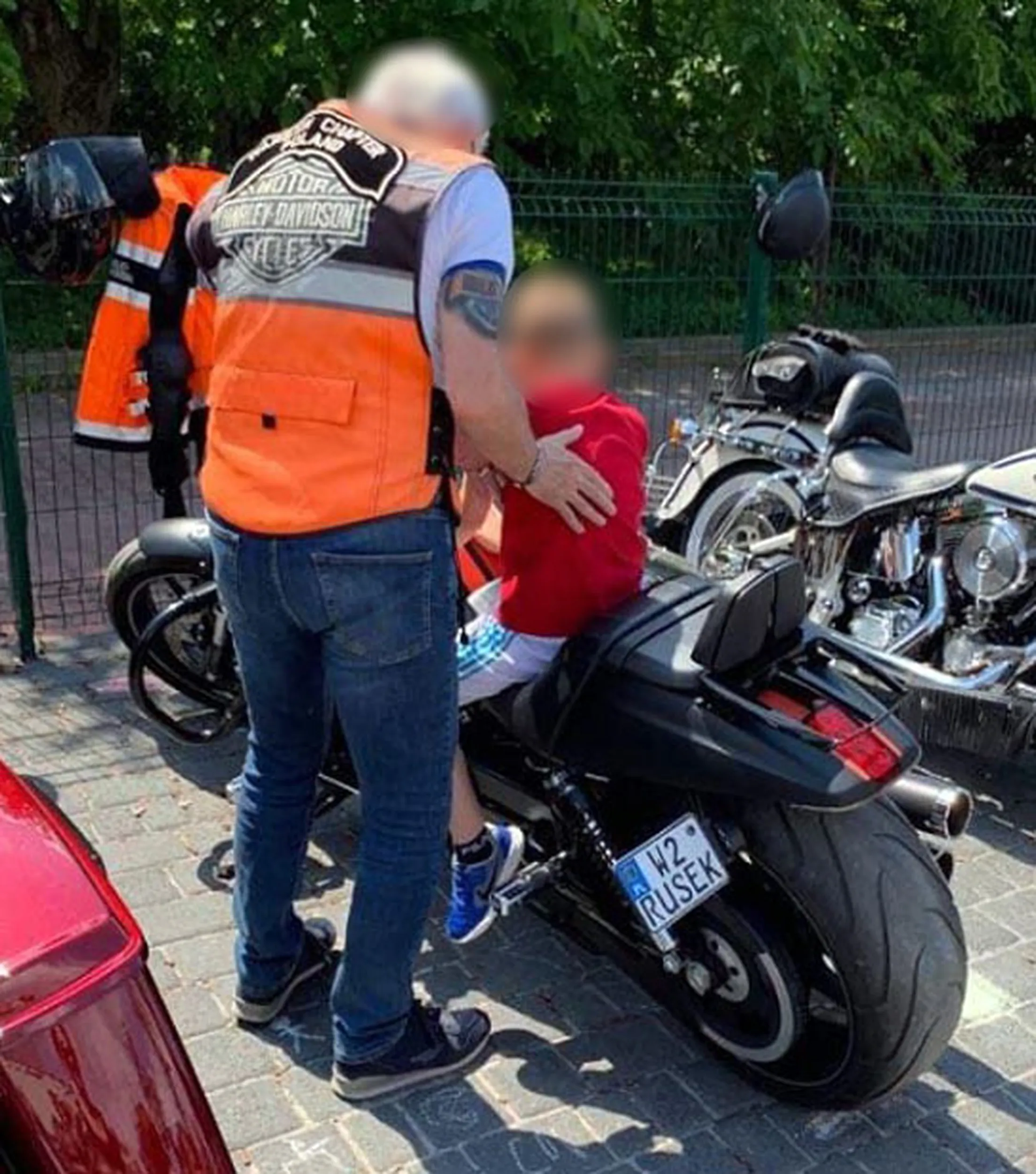 Fajny numer, blacha W2 RUSEK