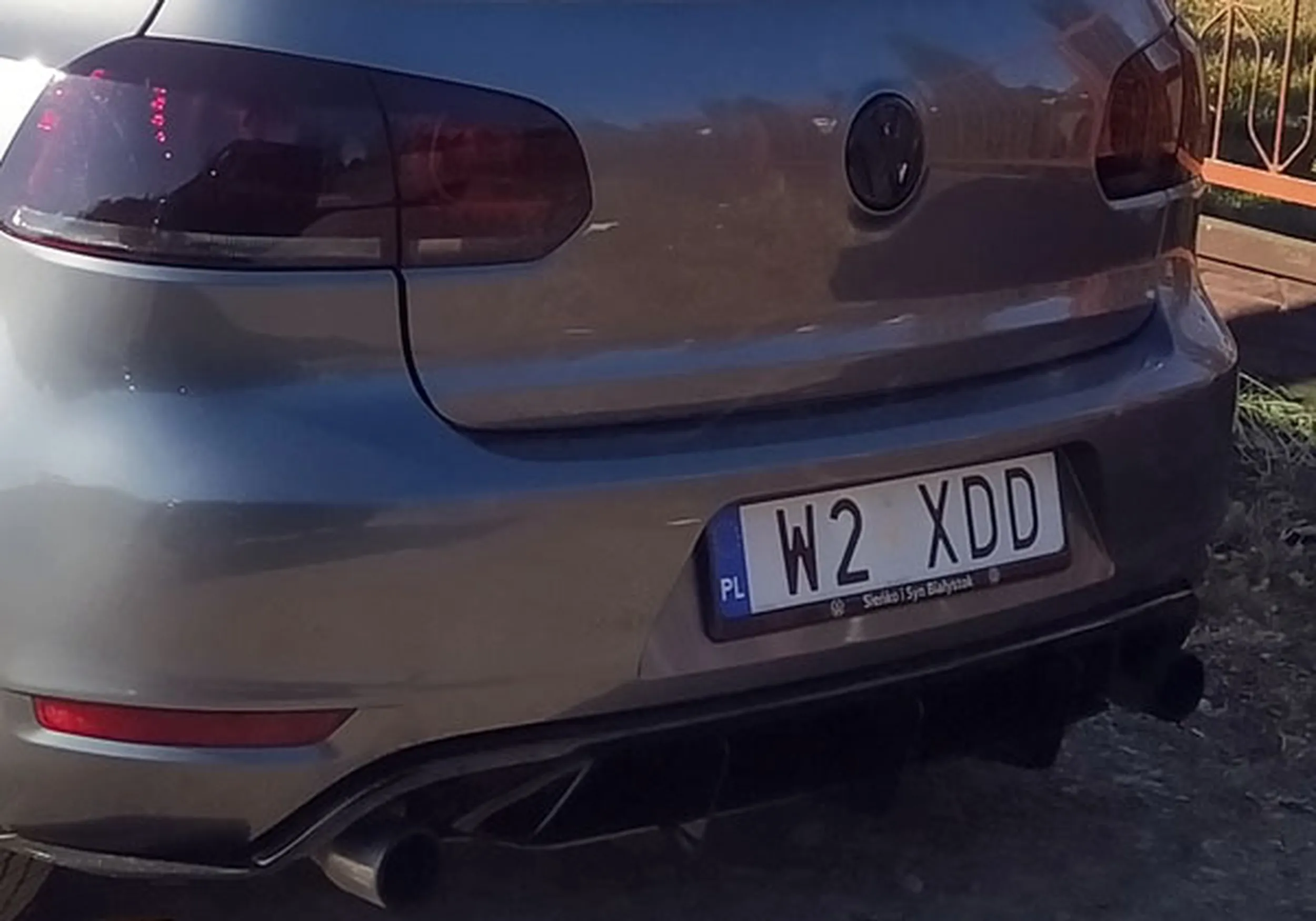 Fajny numer, blacha W2 XDD