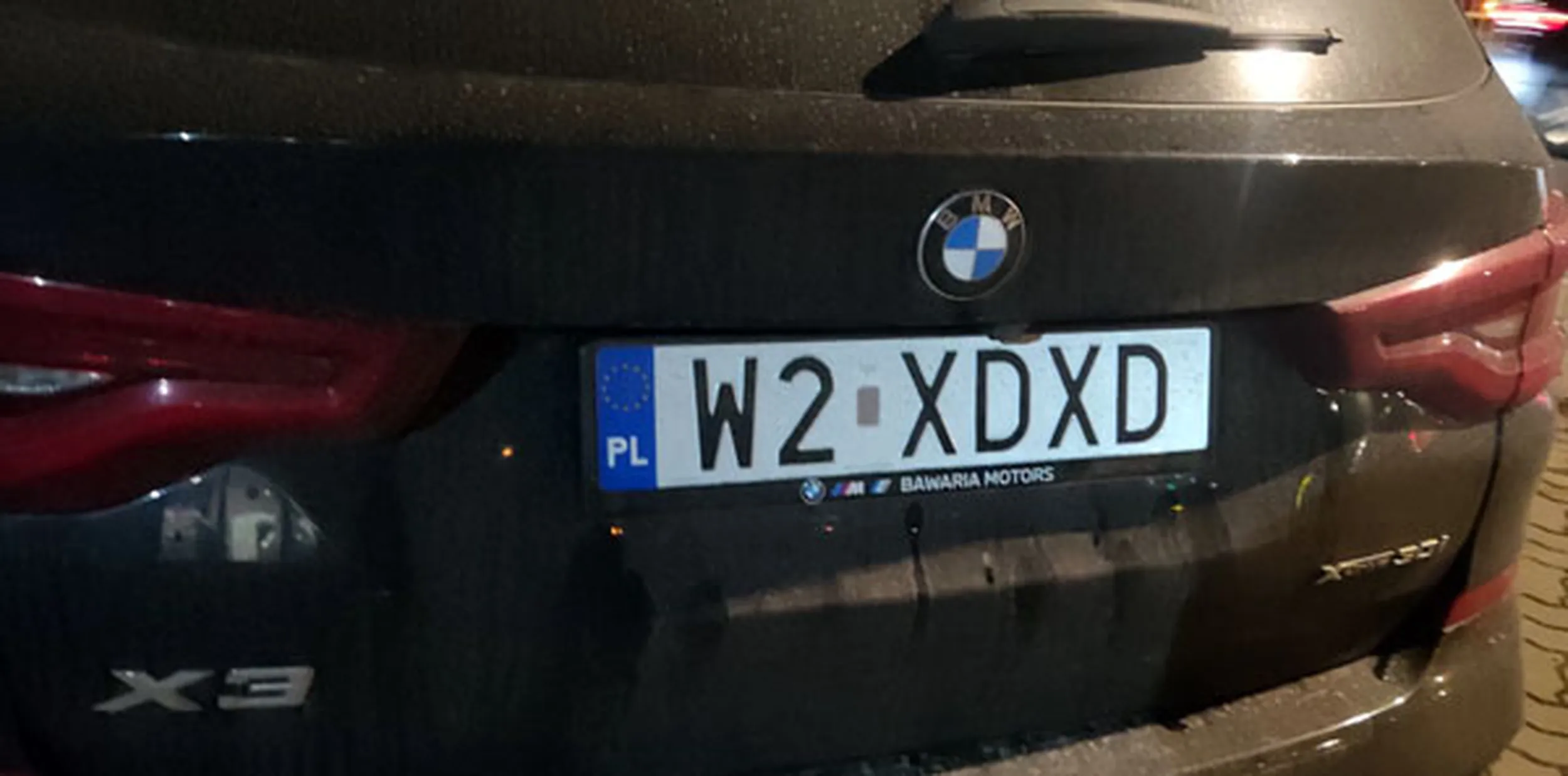 Fajny numer, blacha W2 XDXD