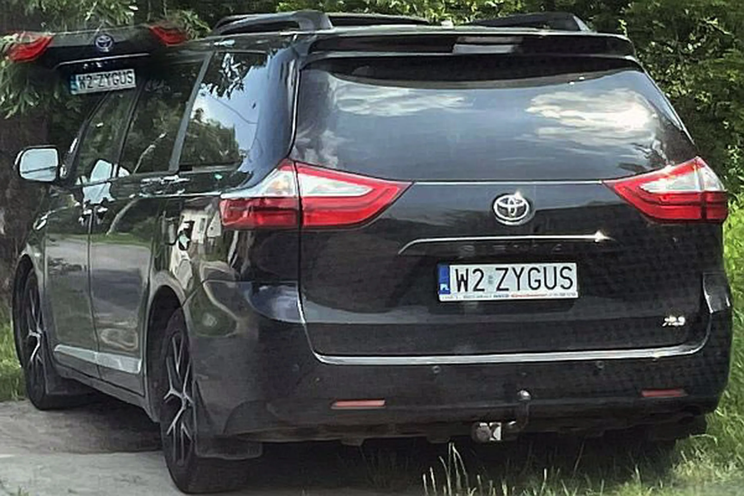 Fajny numer, blacha W2 ZYGUS