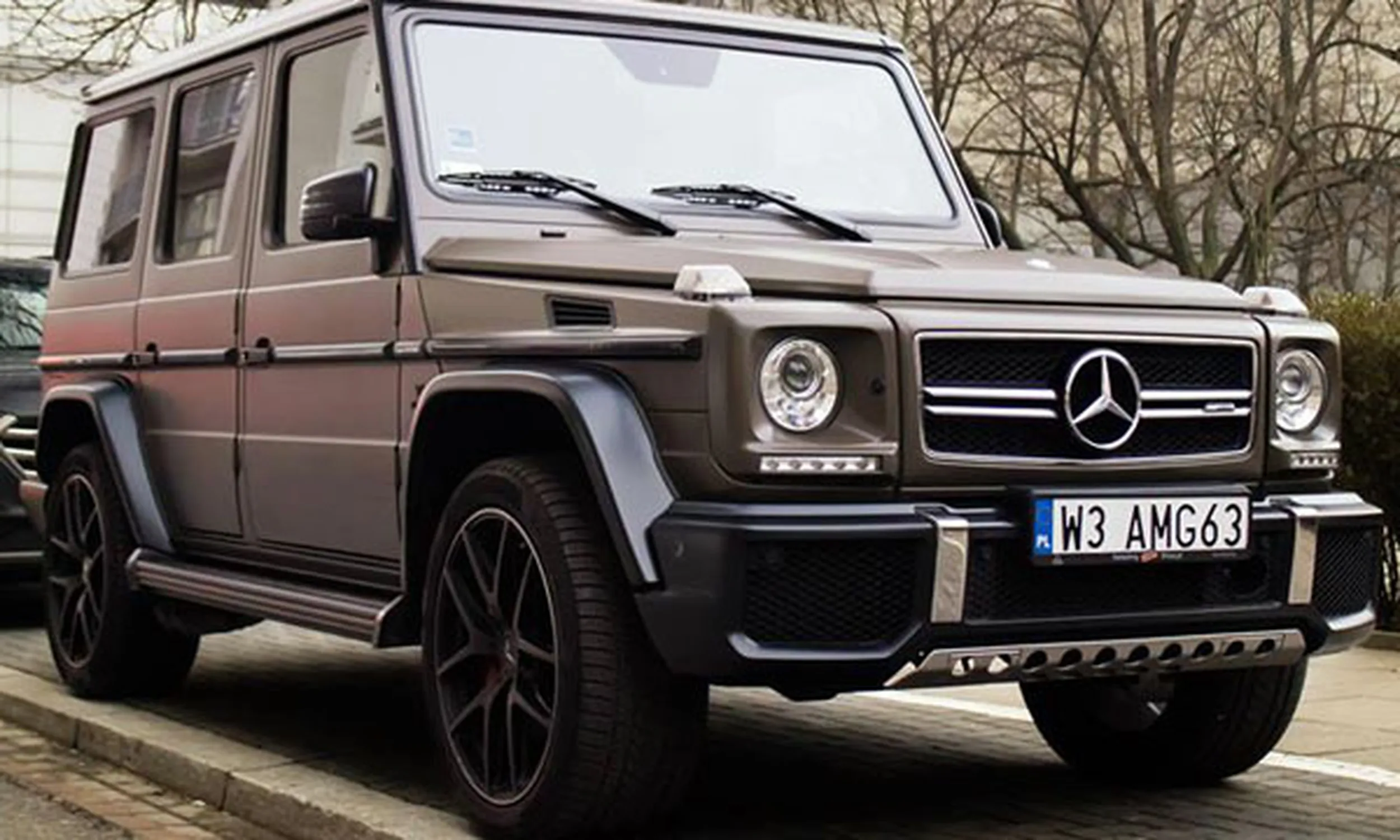 Fajny numer, blacha W3 AMG63