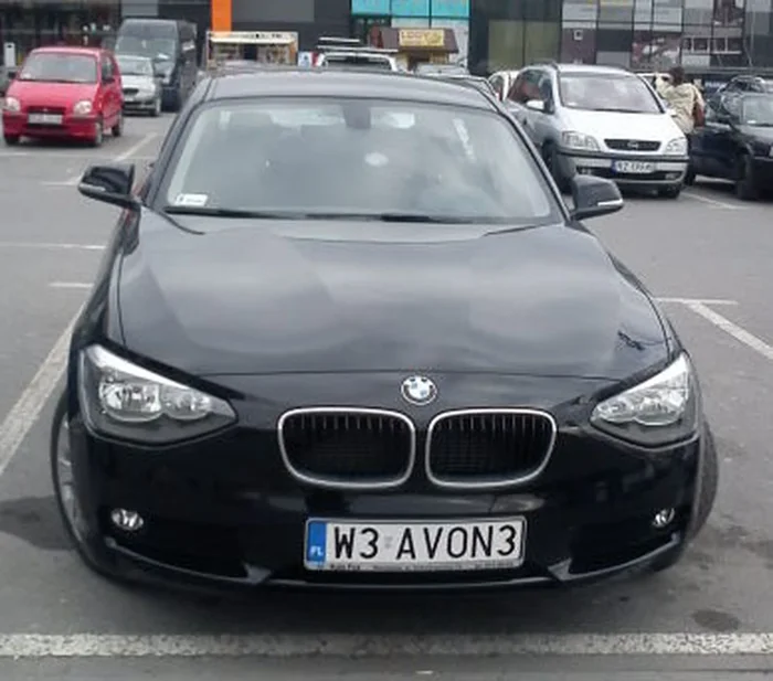 Fajny numer, blacha W3 AVON3