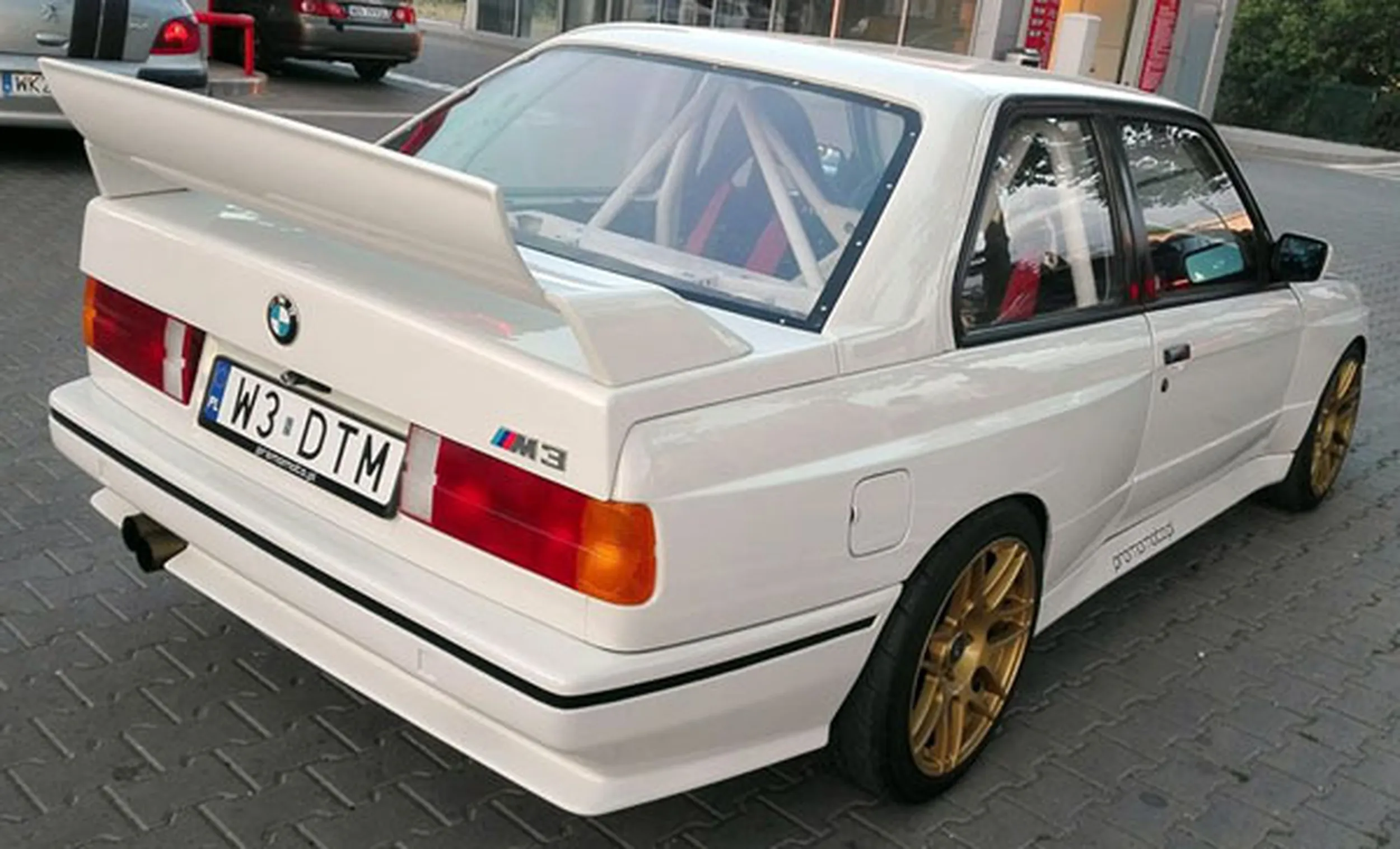 Fajny numer, blacha W3 DTM