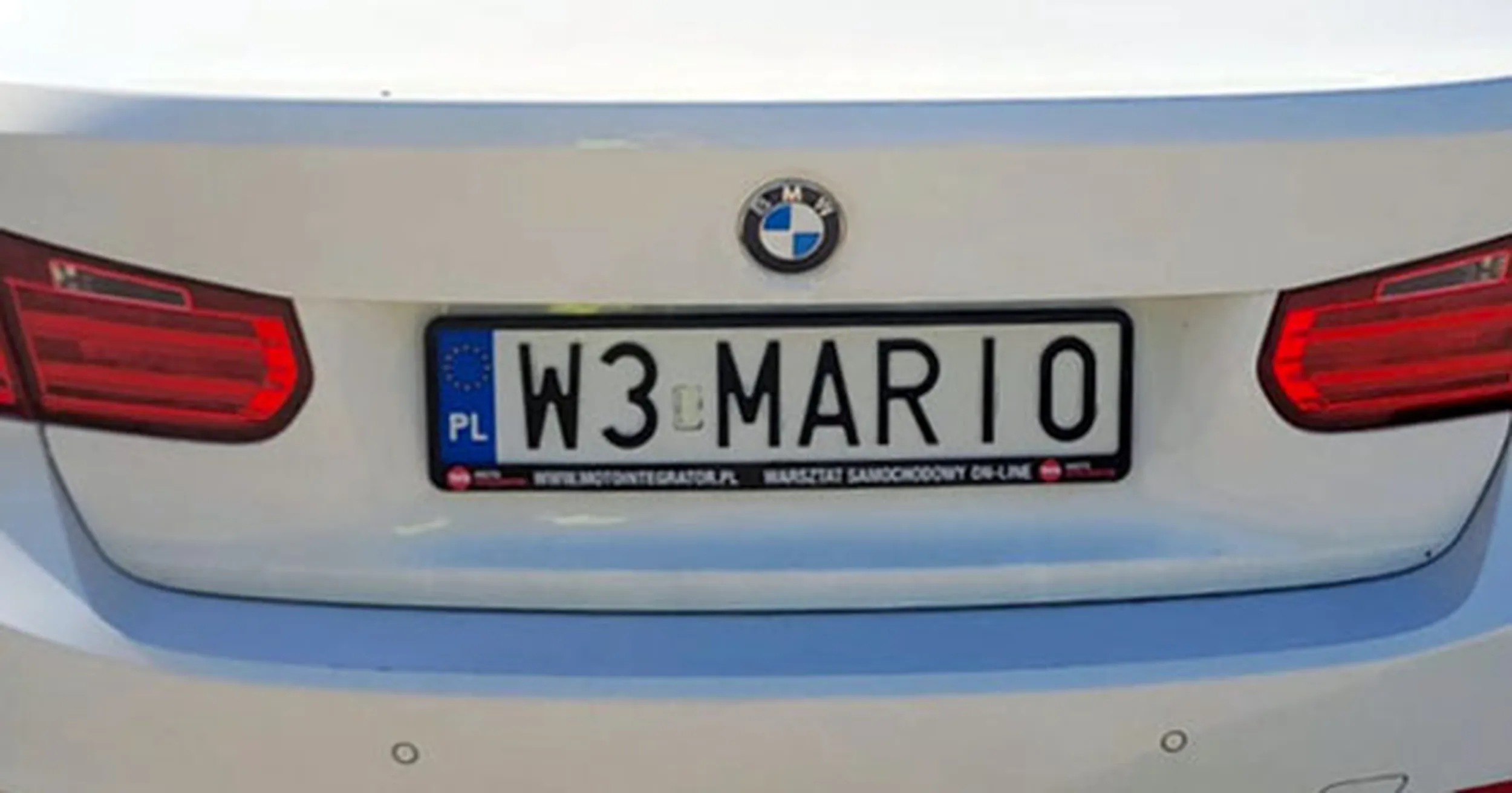 Fajny numer, blacha W3 MARI0