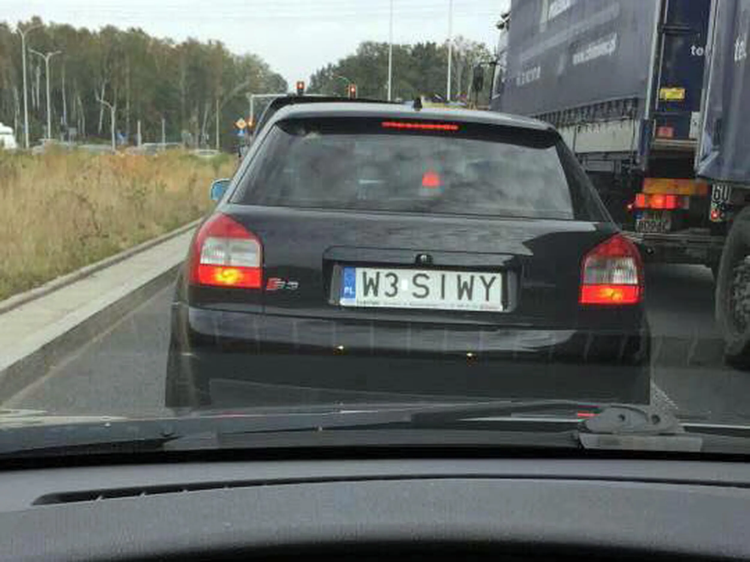 Fajny numer, blacha W3 SIWY