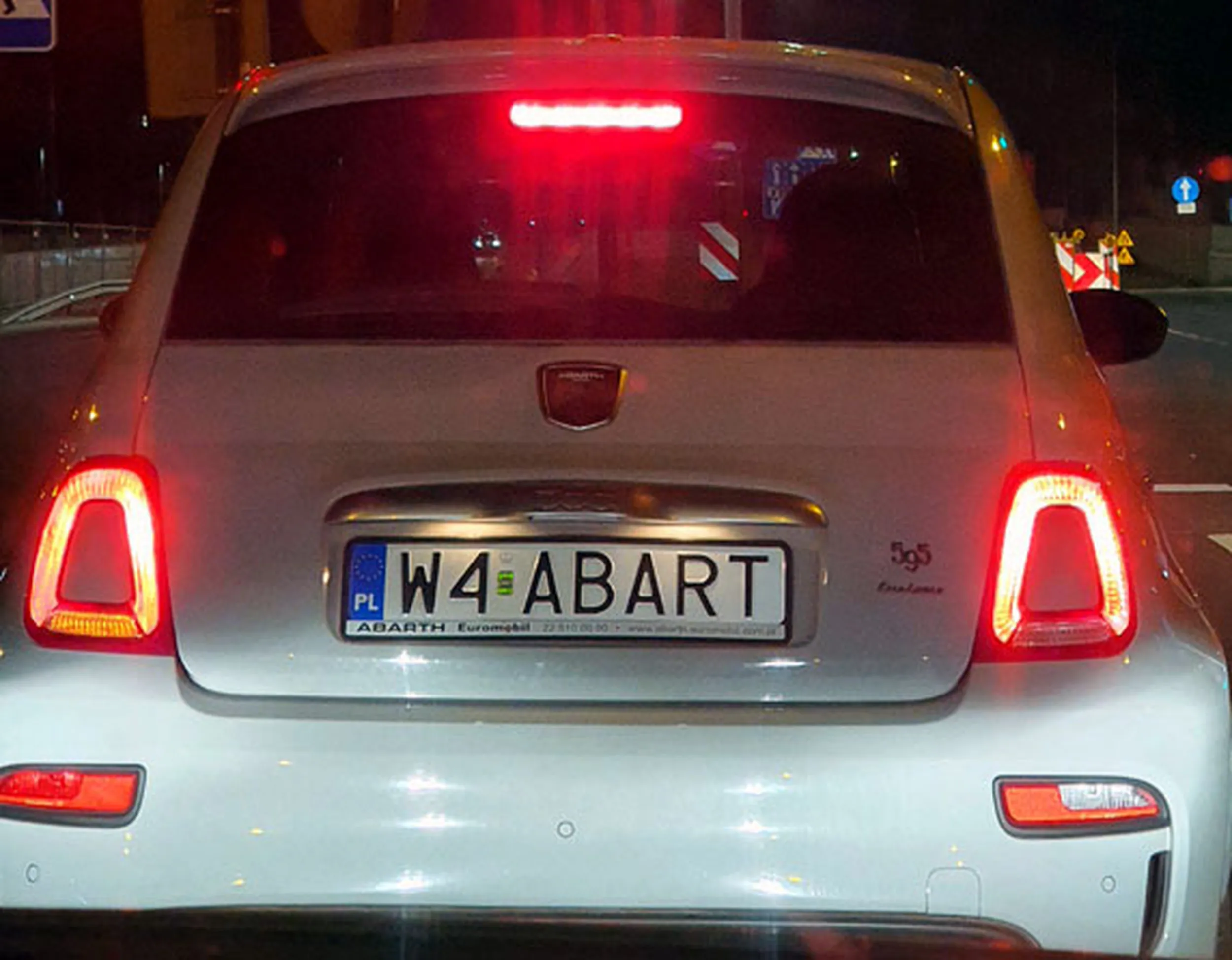 Fajny numer, blacha W4 ABART