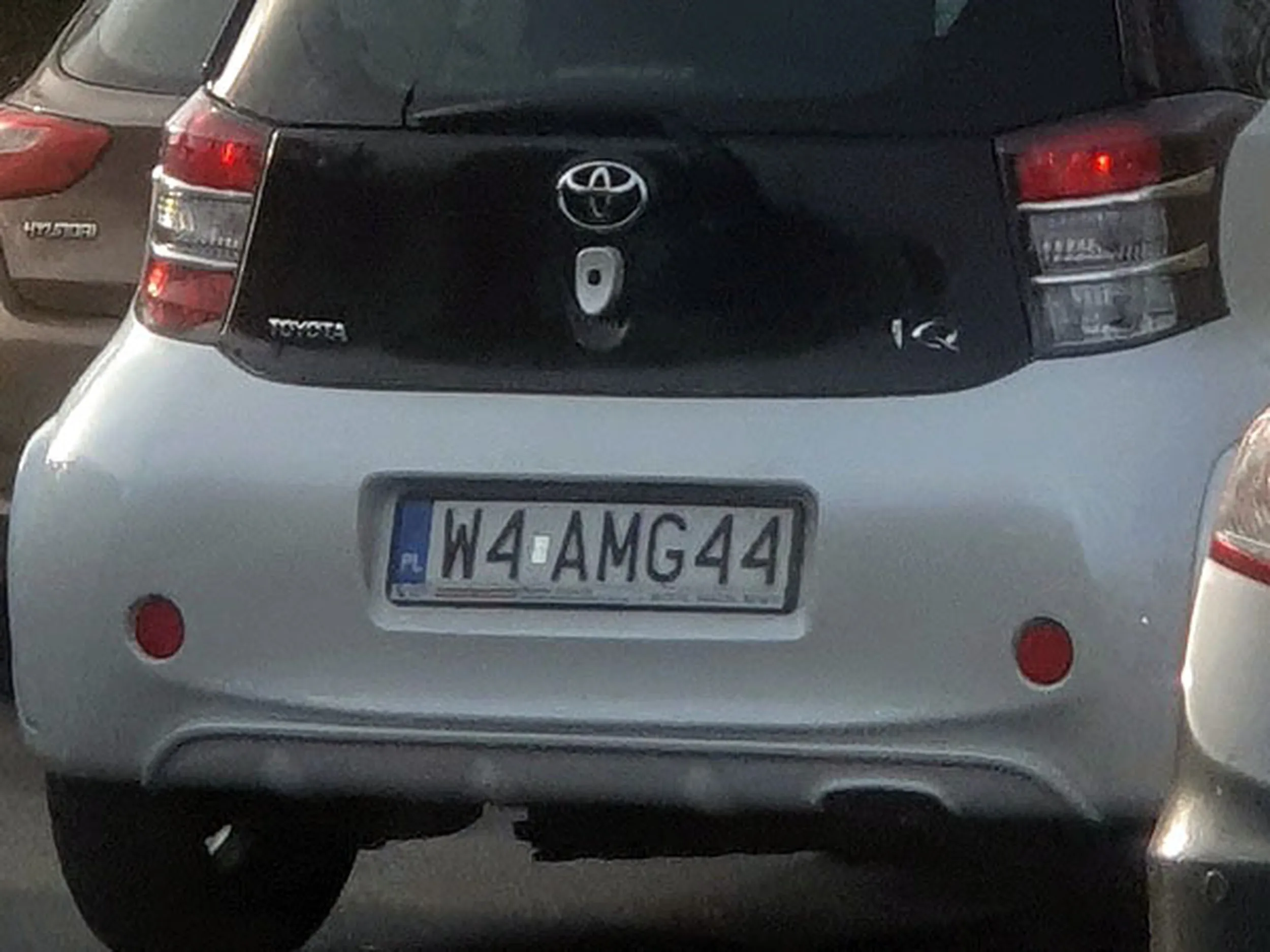 Fajny numer, blacha W4 AMG44